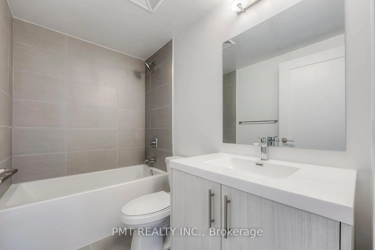 Photo 14 of Unit 2105, 286 Main Street, Toronto, East End-Danforth — HOMEH