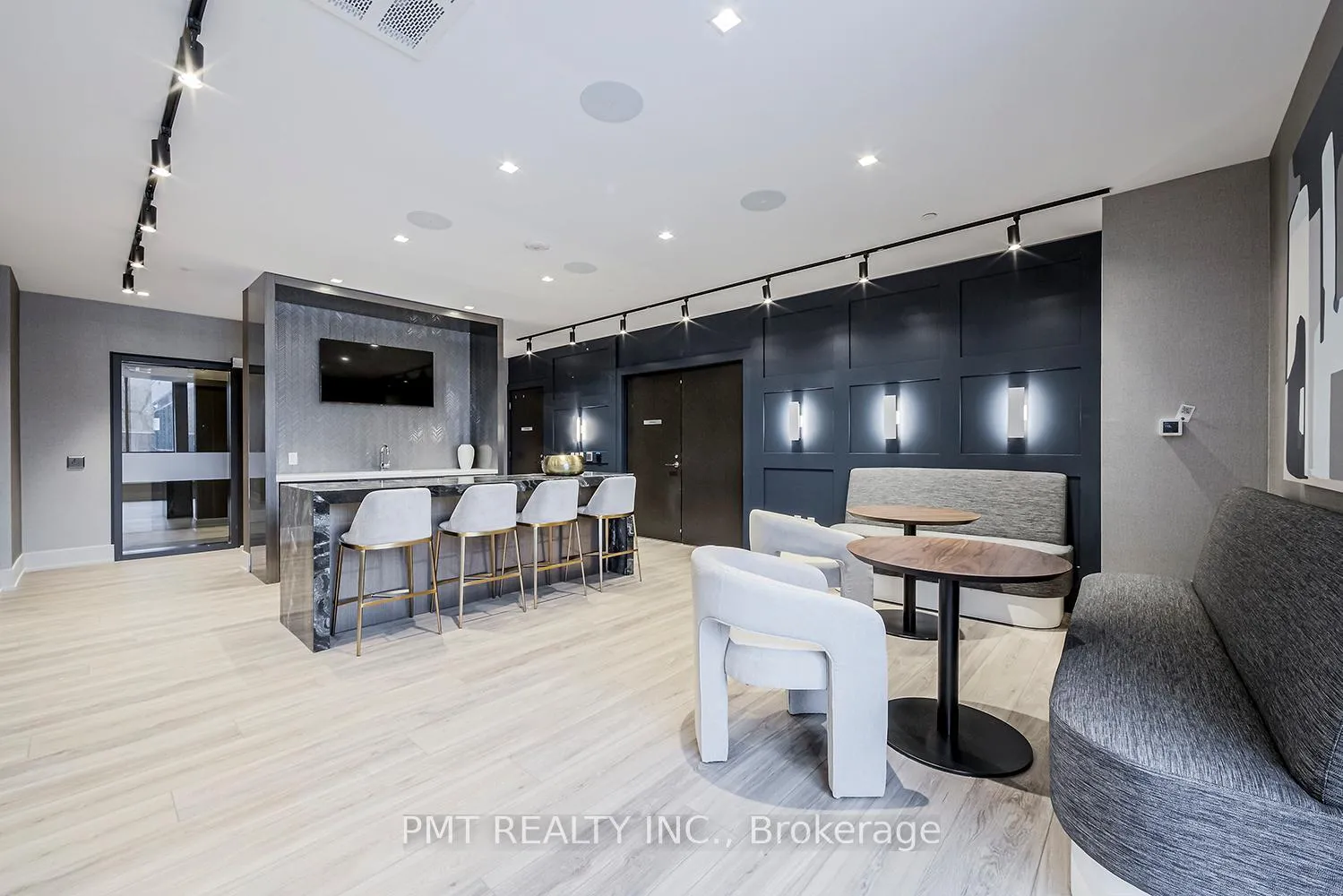 Photo 29 of Unit 2105, 286 Main Street, Toronto, East End-Danforth — HOMEH