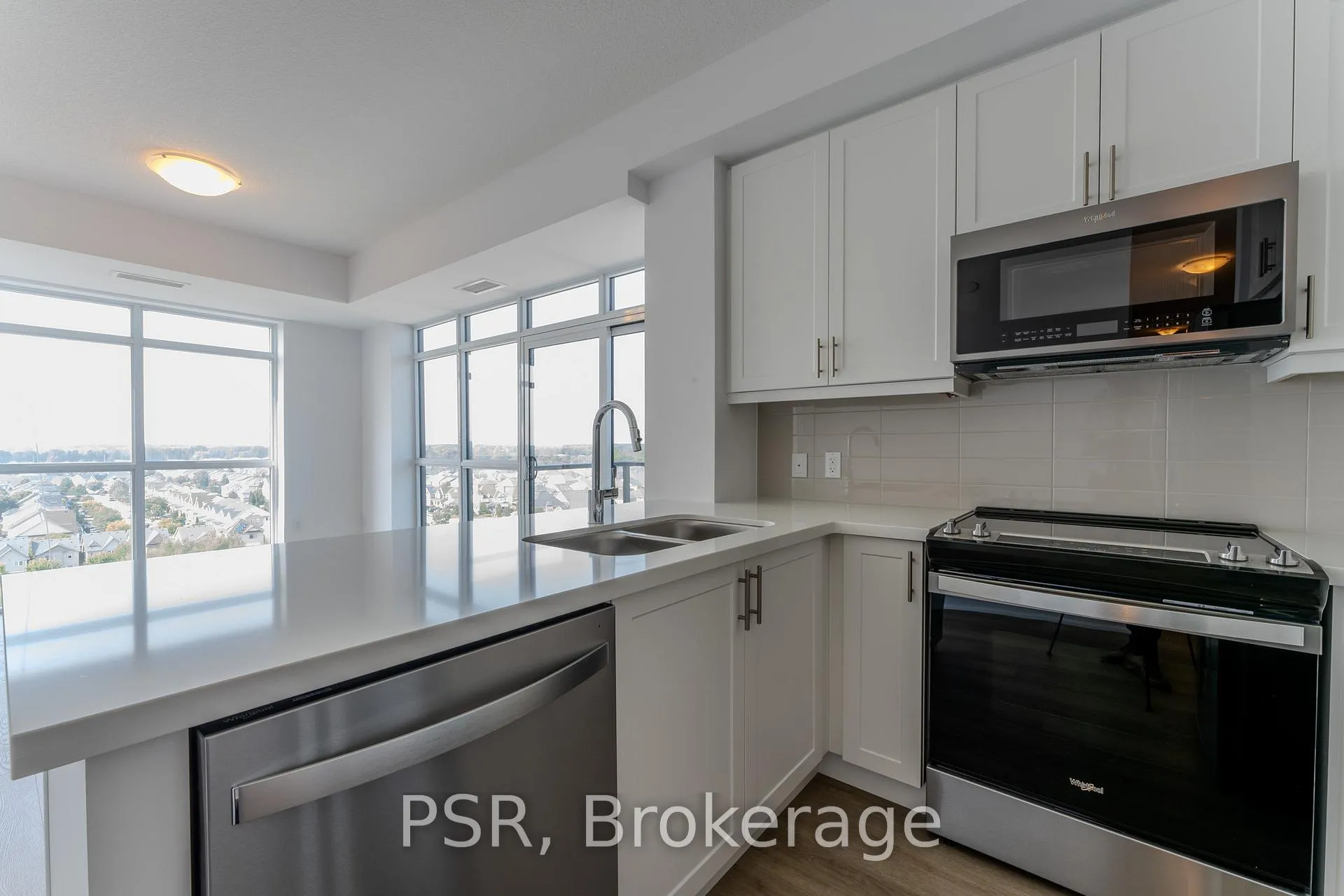 Photo 7 of Unit 1105, 470 Dundas Street E, Hamilton, Waterdown — HOMEH