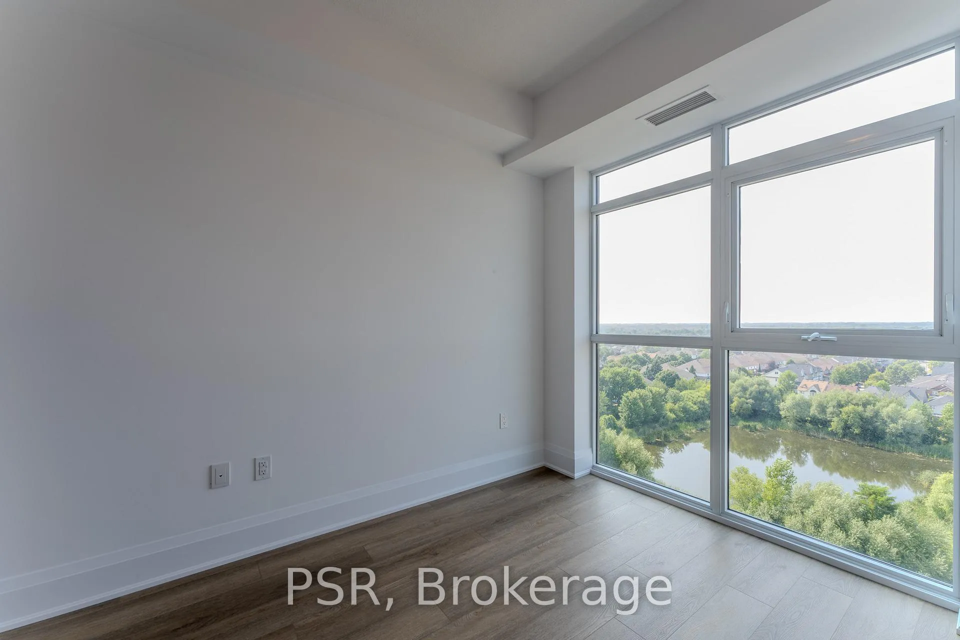 Photo 18 of Unit 1105, 470 Dundas Street E, Hamilton, Waterdown — HOMEH