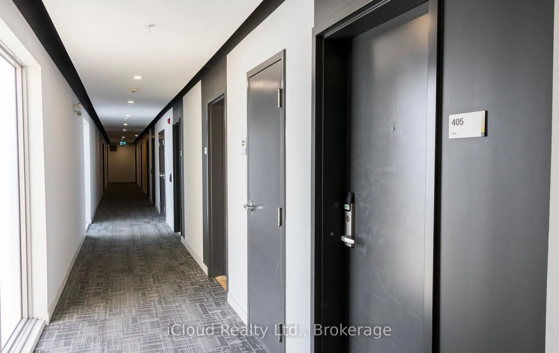 Photo 5 of Unit 405, 1800 Simcoe Street N, Oshawa, Samac — HOMEH