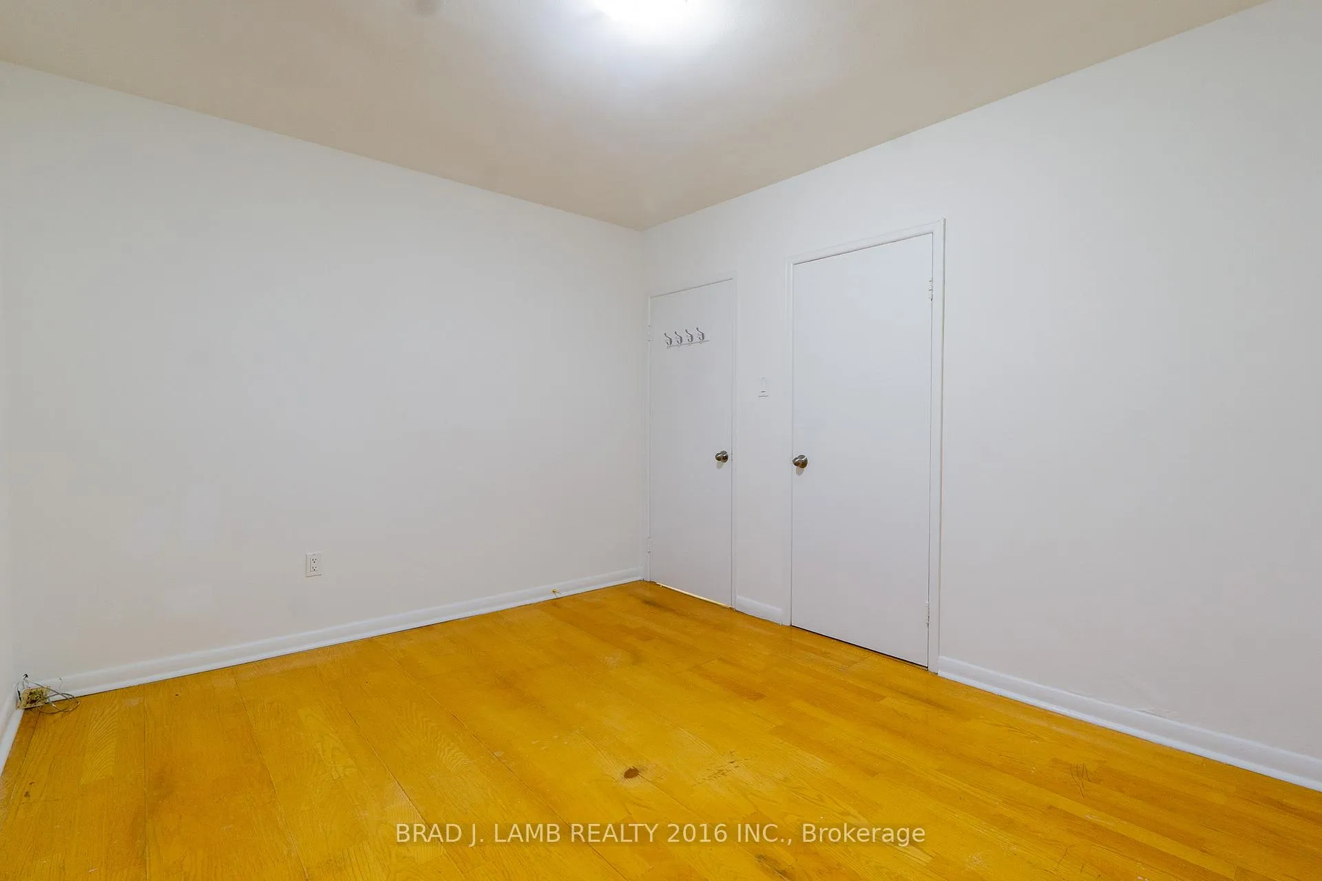 Photo 14 of Unit 305, 4 Hill Heights, Etobicoke, Stonegate-Queensway — HOMEH