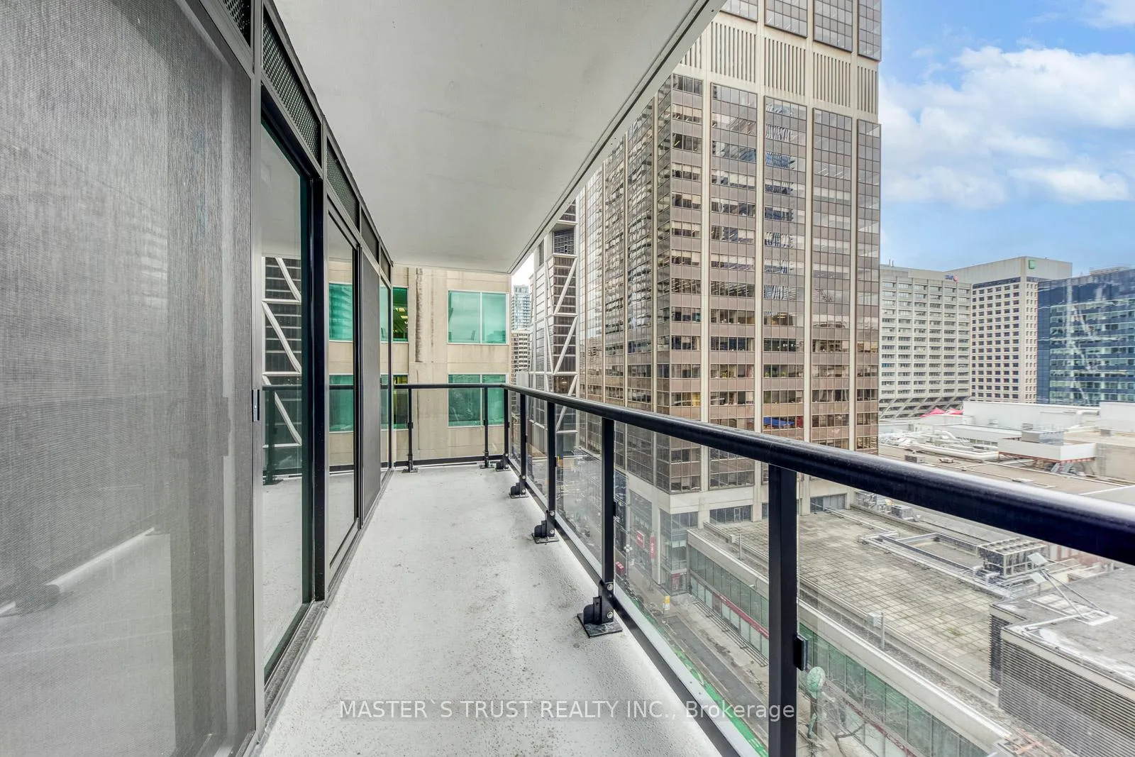 Photo 25 of Unit 1001, 771 Yonge Street, Toronto, The Annex — HOMEH