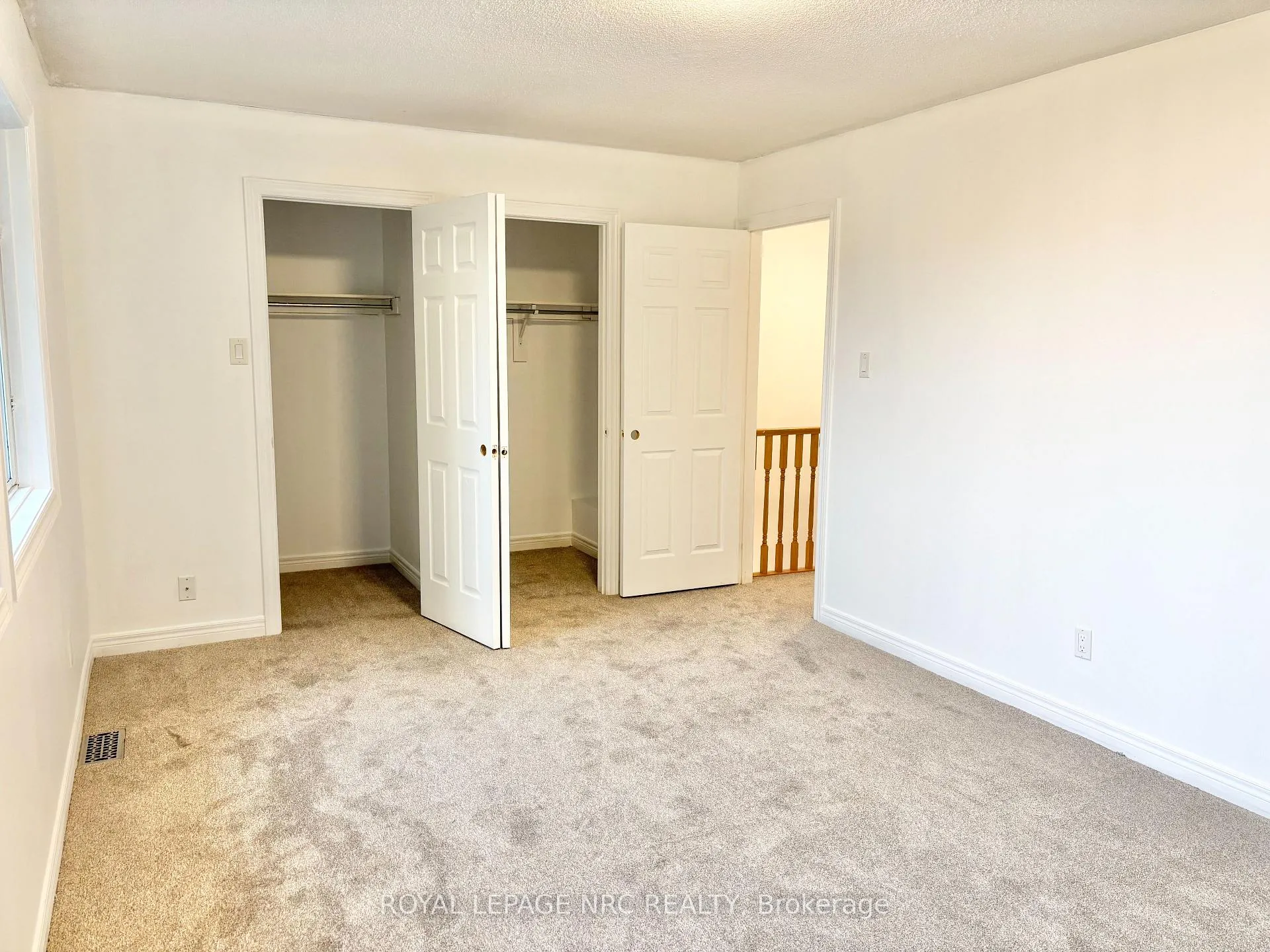 Photo 17 of Unit D, 297 Main Street, Grimsby, Grimsby East — HOMEH