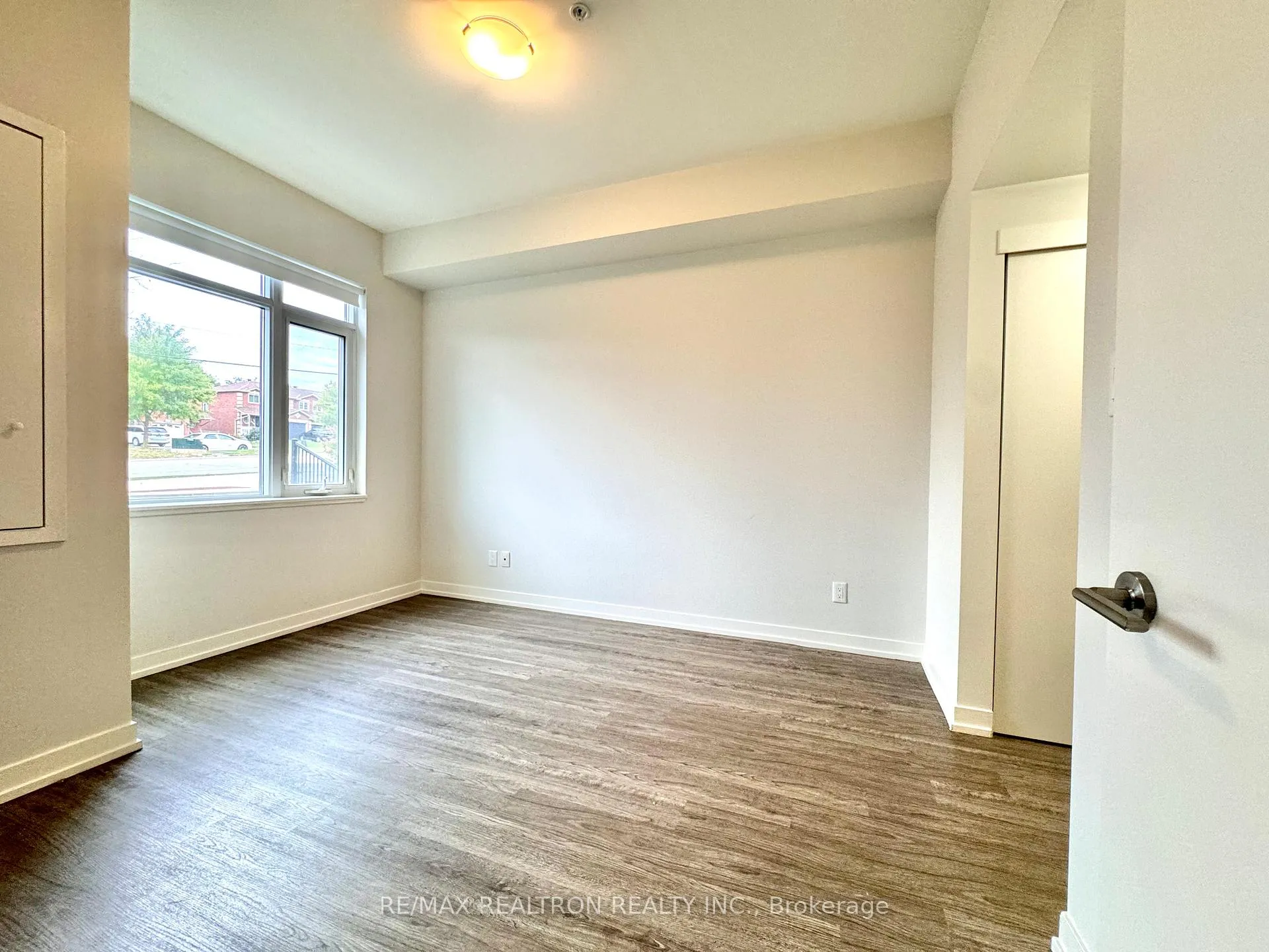 Photo 11 of Unit 125, 430 Ferndale Drive S, Barrie, Ardagh — HOMEH