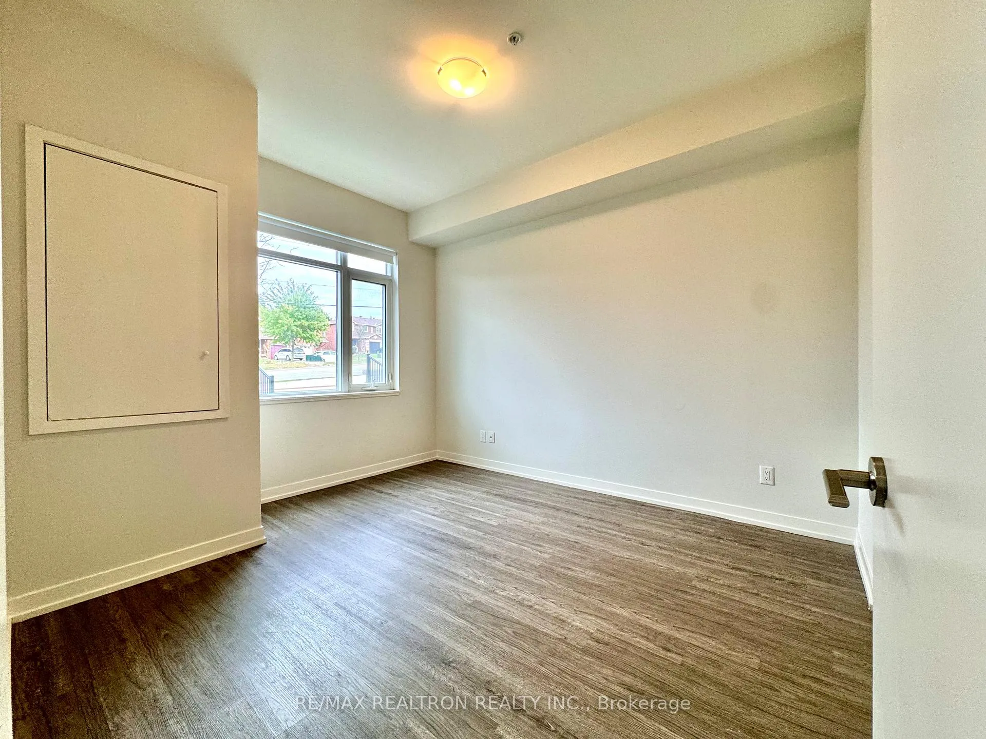 Photo 12 of Unit 125, 430 Ferndale Drive S, Barrie, Ardagh — HOMEH