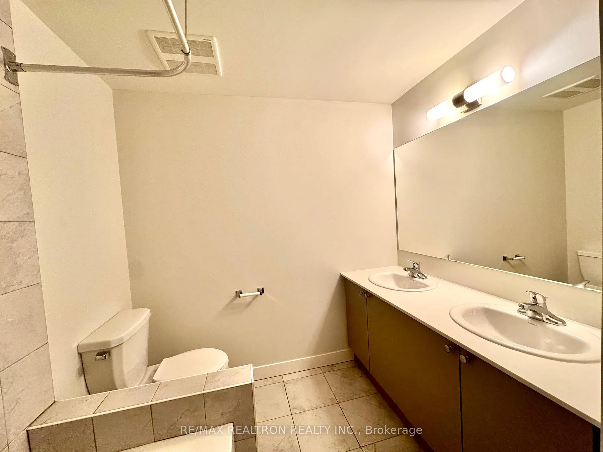 Photo 16 of Unit 125, 430 Ferndale Drive S, Barrie, Ardagh — HOMEH