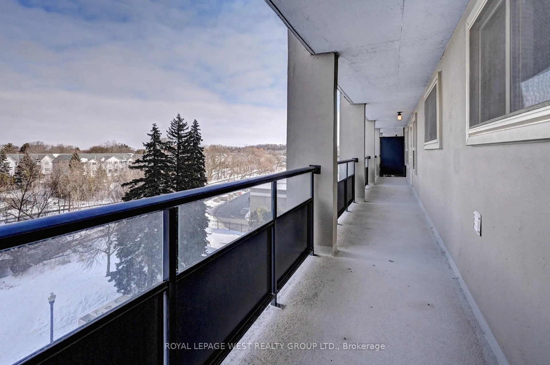 Photo 17 of Unit 508, 58 Bridgeport Road E, Waterloo — HOMEH