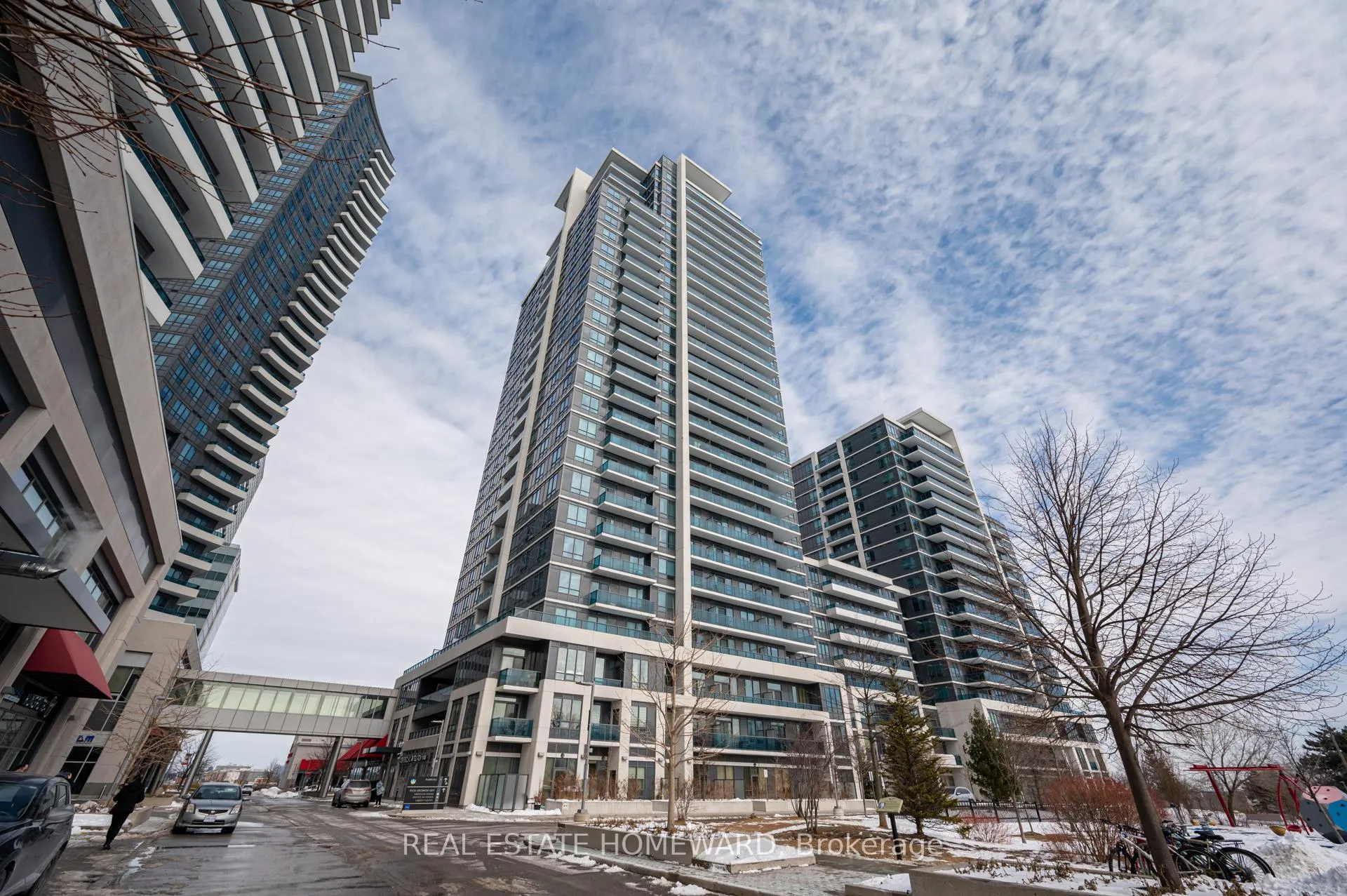 Photo 1 of Unit 402, 7165 Yonge Street, Markham, Thornhill — HOMEH