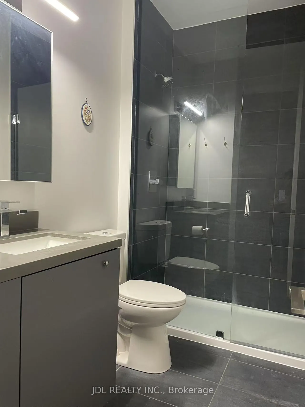 Photo 4 of Unit B 109, 38 Gandhi Lane, Markham, Commerce Valley — HOMEH