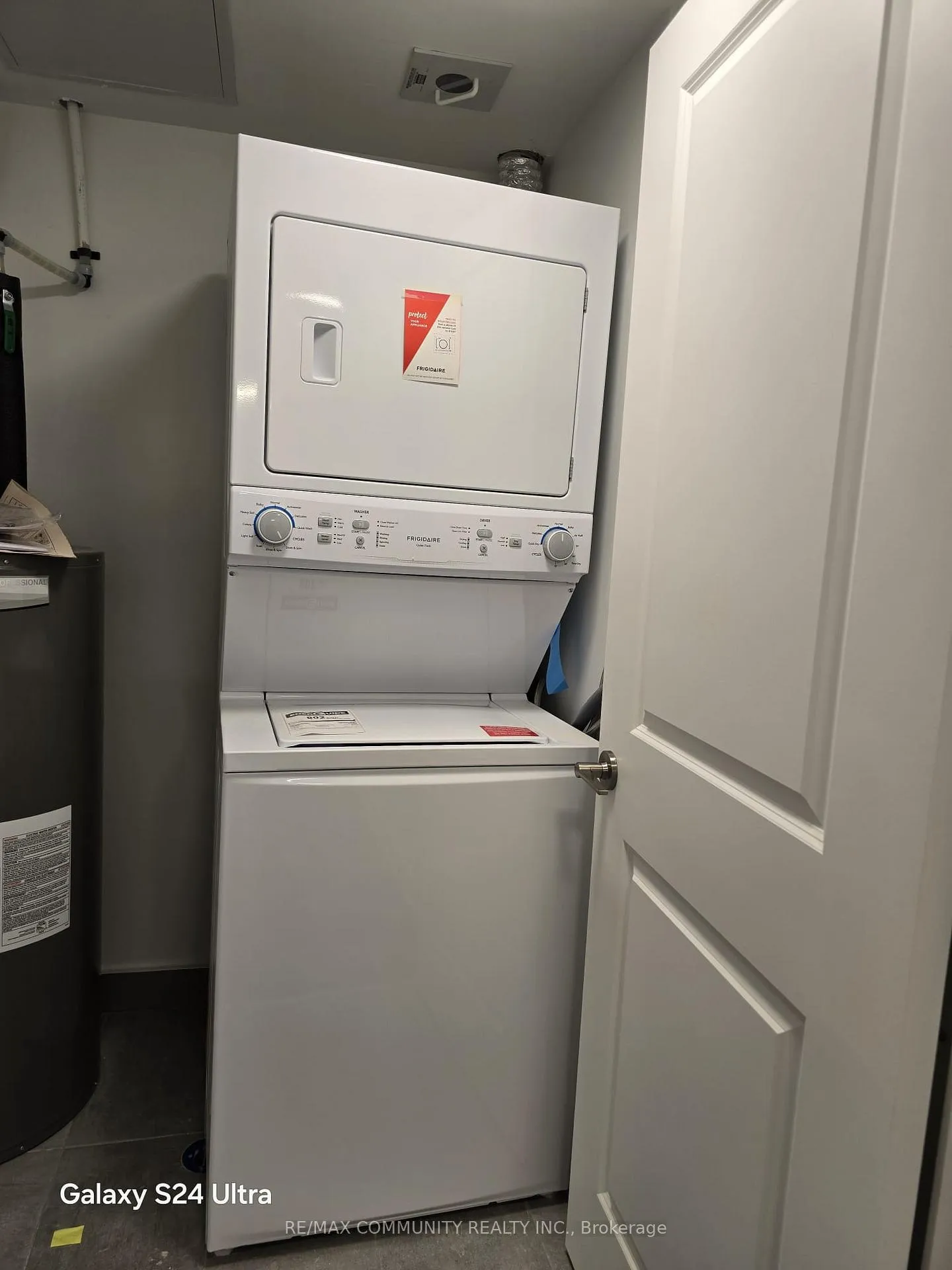 Photo 15 of Unit 304, 385 Arctic Red Drive, Oshawa, Windfields — HOMEH