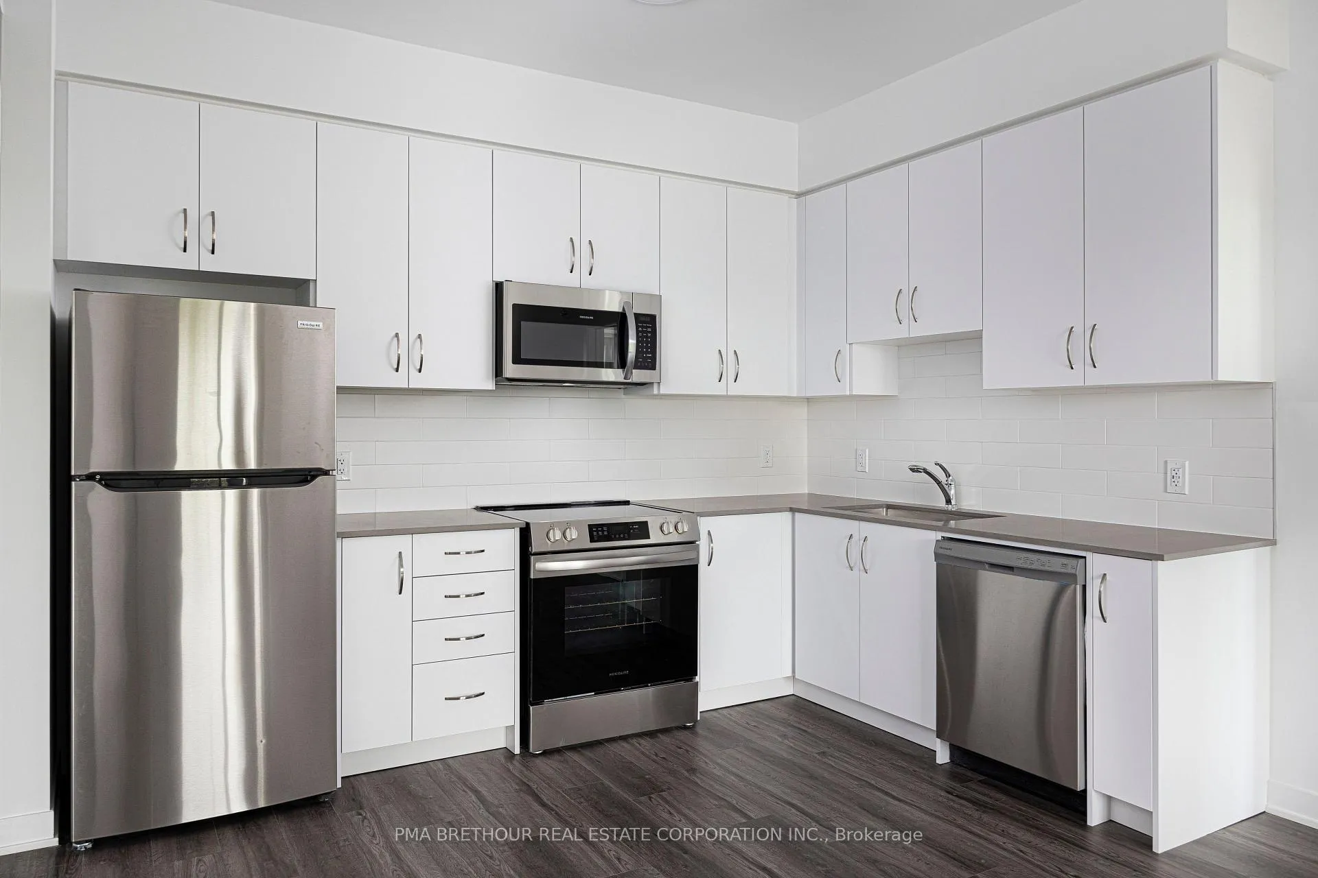 Photo 7 of Unit 326, 385 Arctic Red Drive, Oshawa, Windfields — HOMEH