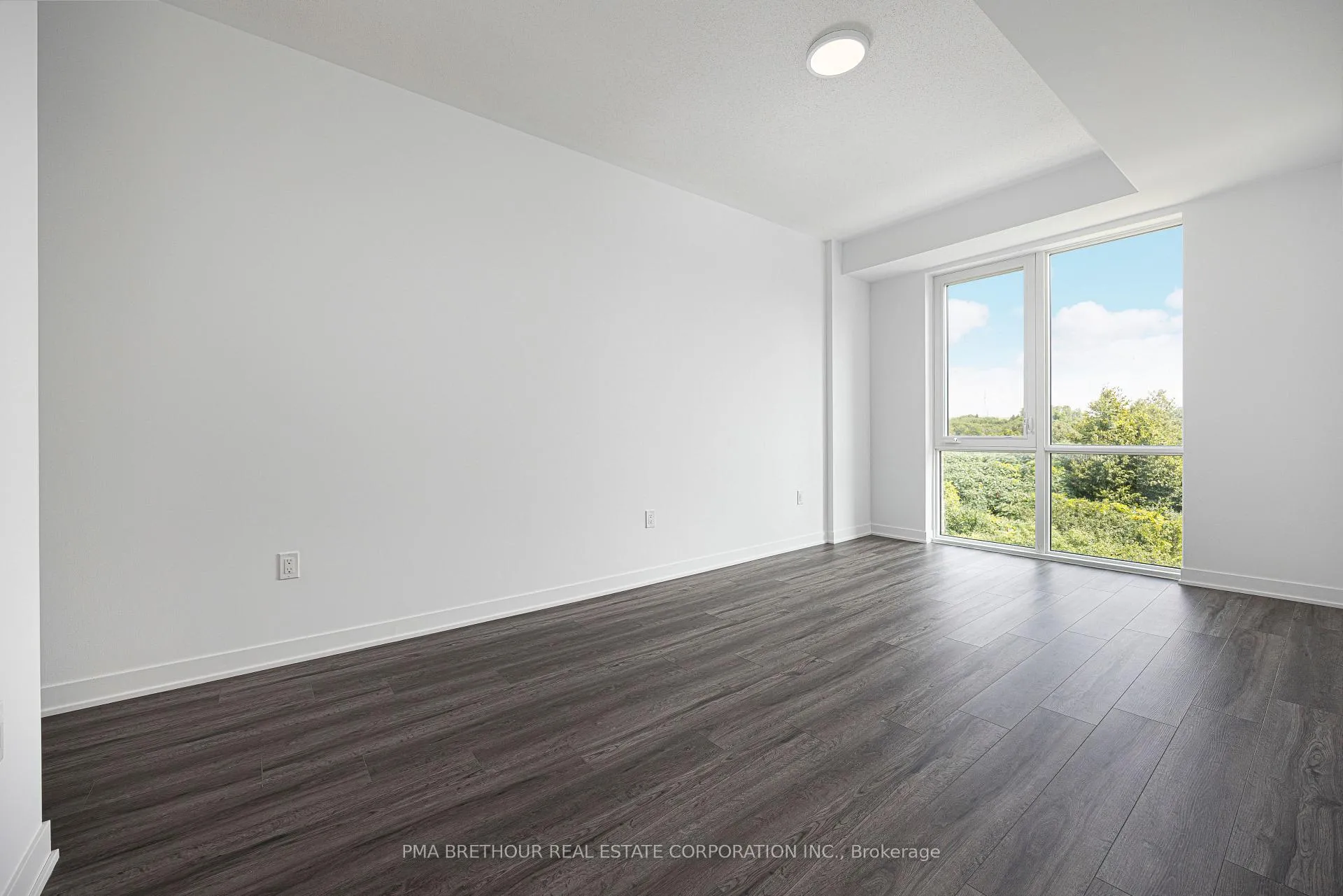 Photo 9 of Unit 326, 385 Arctic Red Drive, Oshawa, Windfields — HOMEH