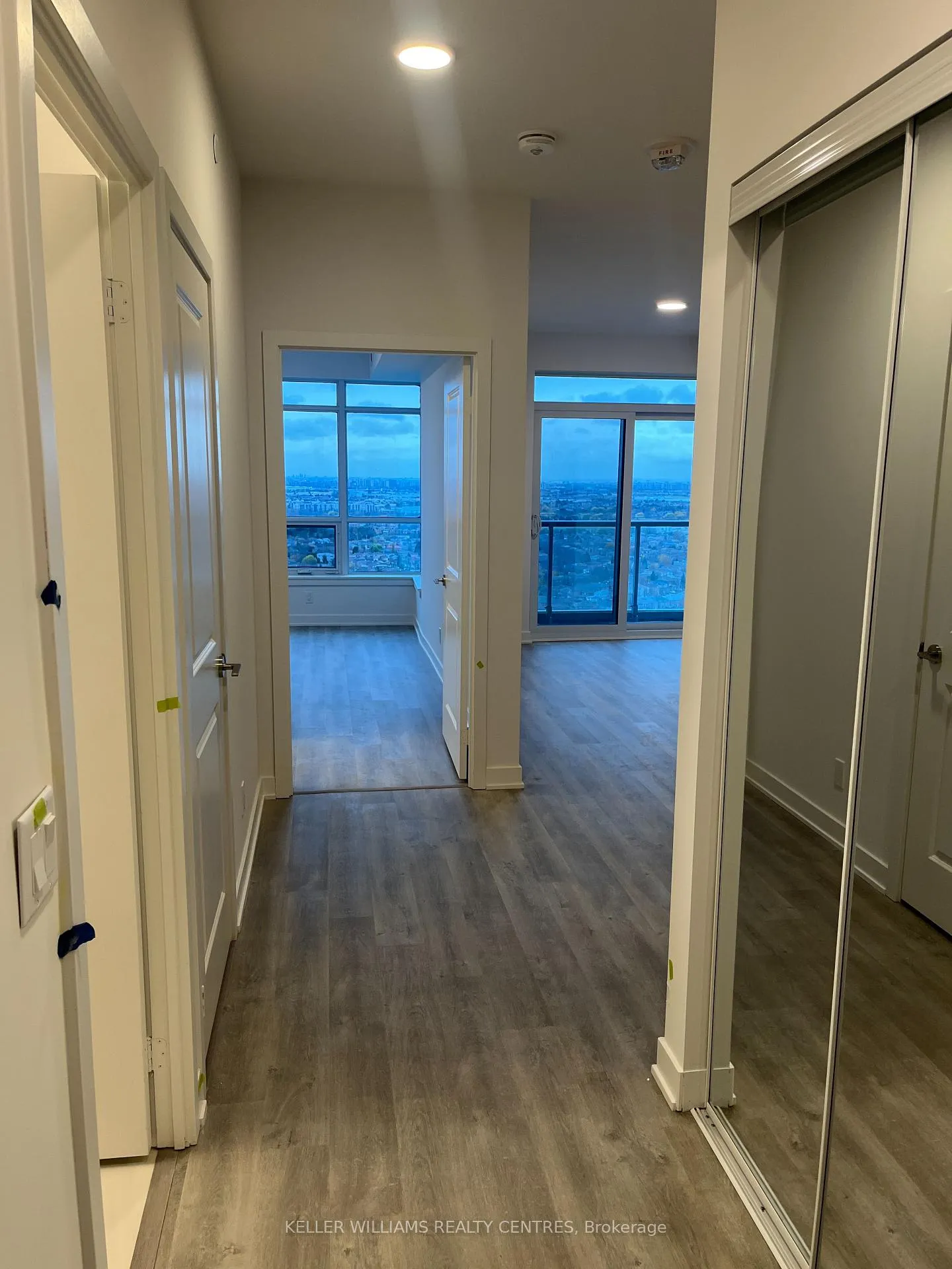 Photo 35 of Unit 2703, 30 Upper Mall Way, Vaughan, Brownridge — HOMEH