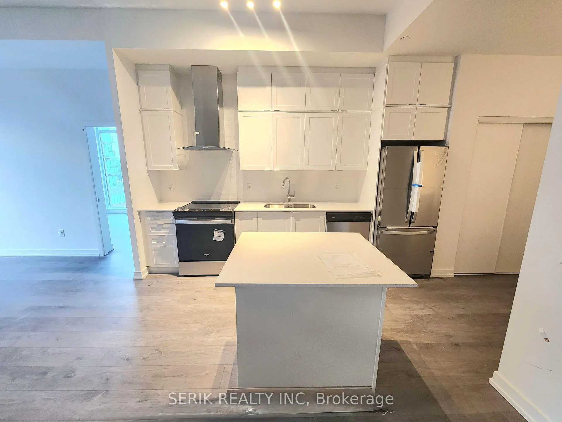 Photo 4 of Unit 403, 55 Duke Street W, Kitchener, City Commercial Core — HOMEH
