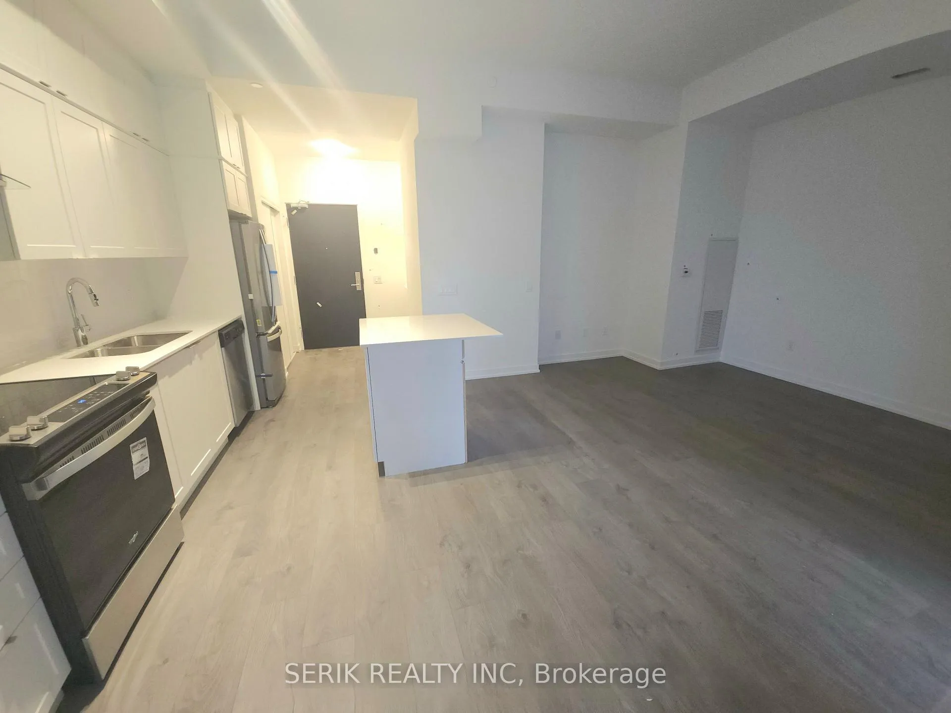 Photo 6 of Unit 403, 55 Duke Street W, Kitchener, City Commercial Core — HOMEH
