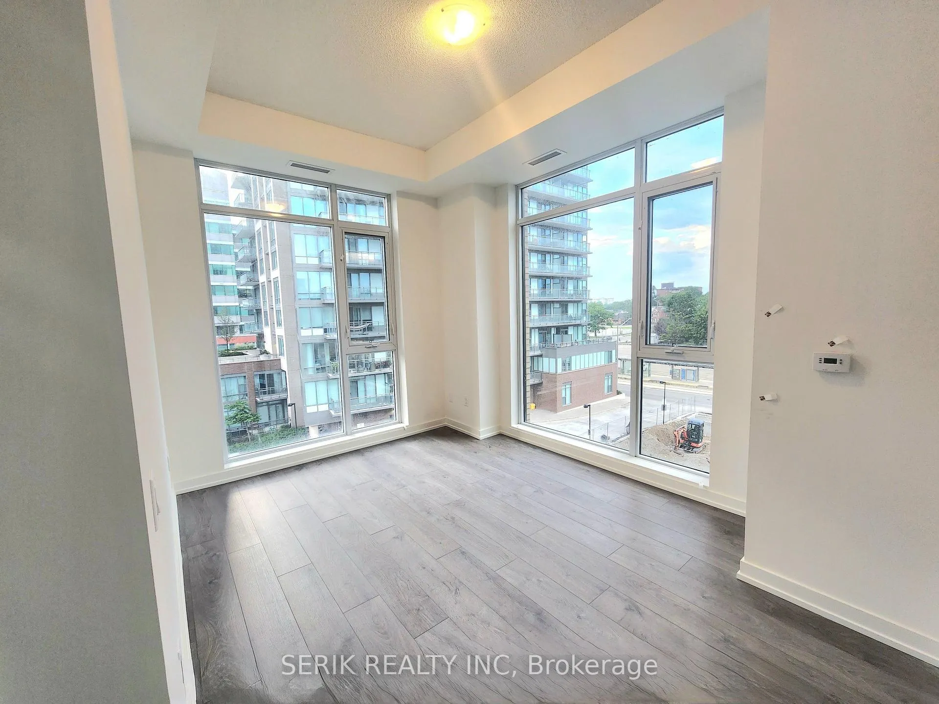 Photo 10 of Unit 403, 55 Duke Street W, Kitchener, City Commercial Core — HOMEH