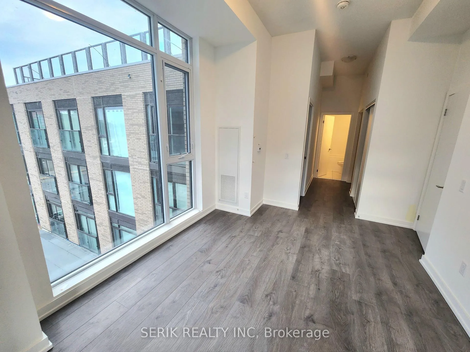 Photo 11 of Unit 403, 55 Duke Street W, Kitchener, City Commercial Core — HOMEH