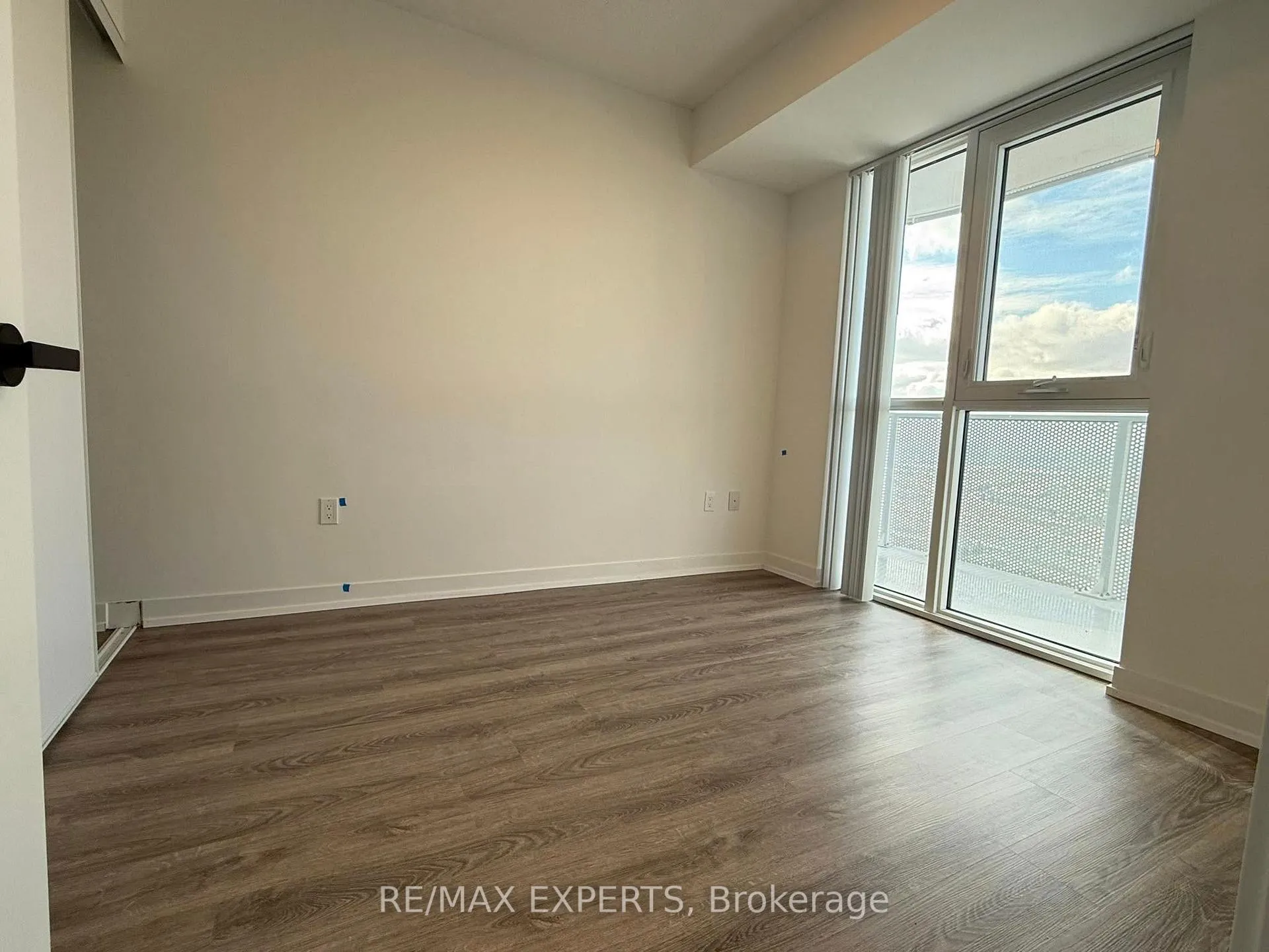 Photo 19 of Unit 3107, 195 Commerce Street, Vaughan, Vaughan Corporate Centre — HOMEH