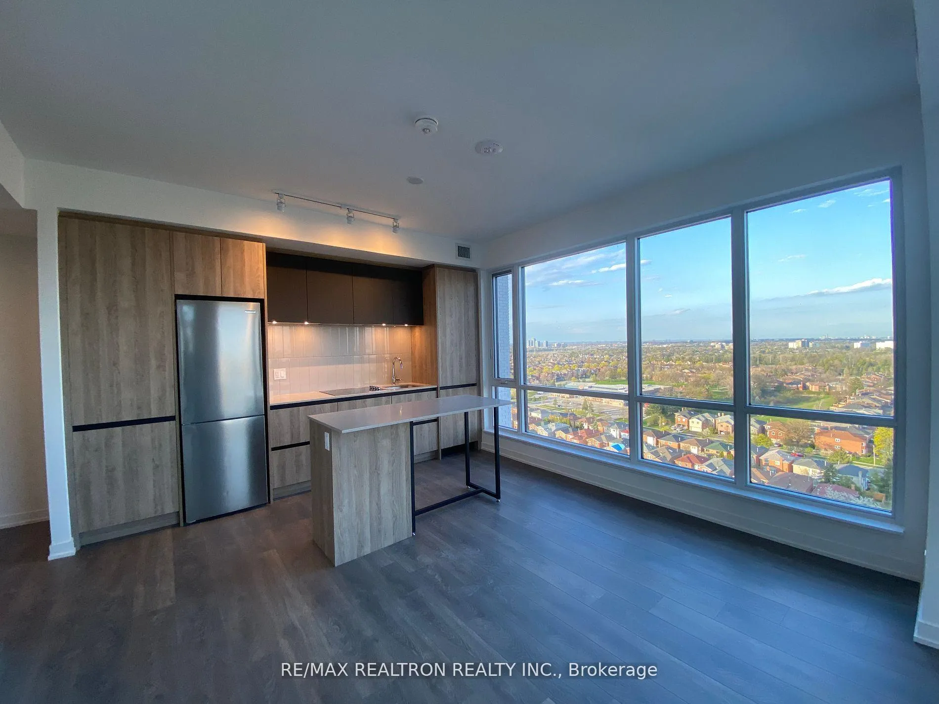 Photo 6 of Unit 1516, 7950 Bathurst Street, Vaughan, Beverley Glen — HOMEH