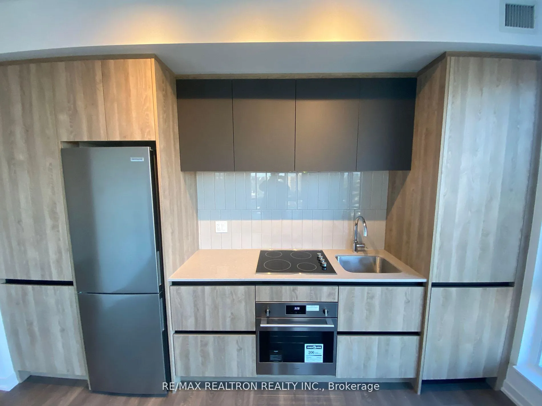 Photo 10 of Unit 1516, 7950 Bathurst Street, Vaughan, Beverley Glen — HOMEH