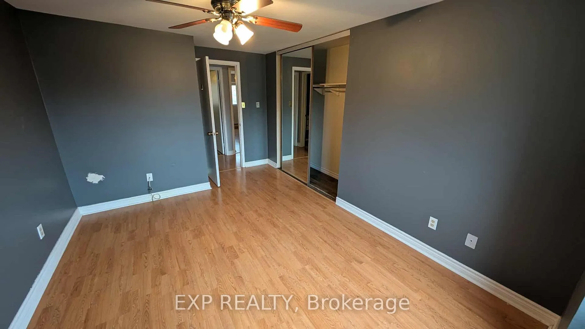 Photo 18 of Unit 33, 350 Camelot Court, Oshawa, Eastdale — HOMEH