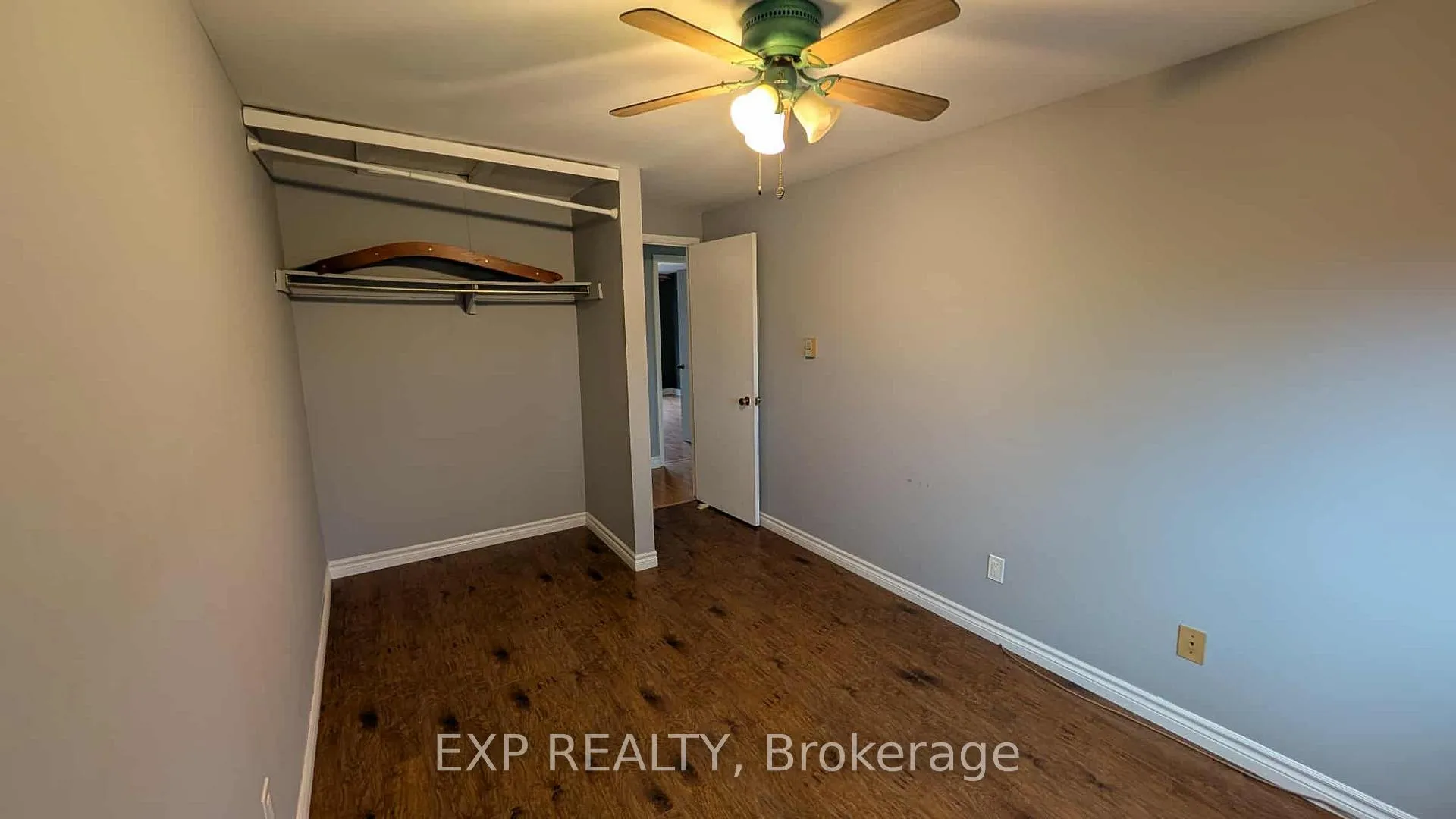 Photo 22 of Unit 33, 350 Camelot Court, Oshawa, Eastdale — HOMEH