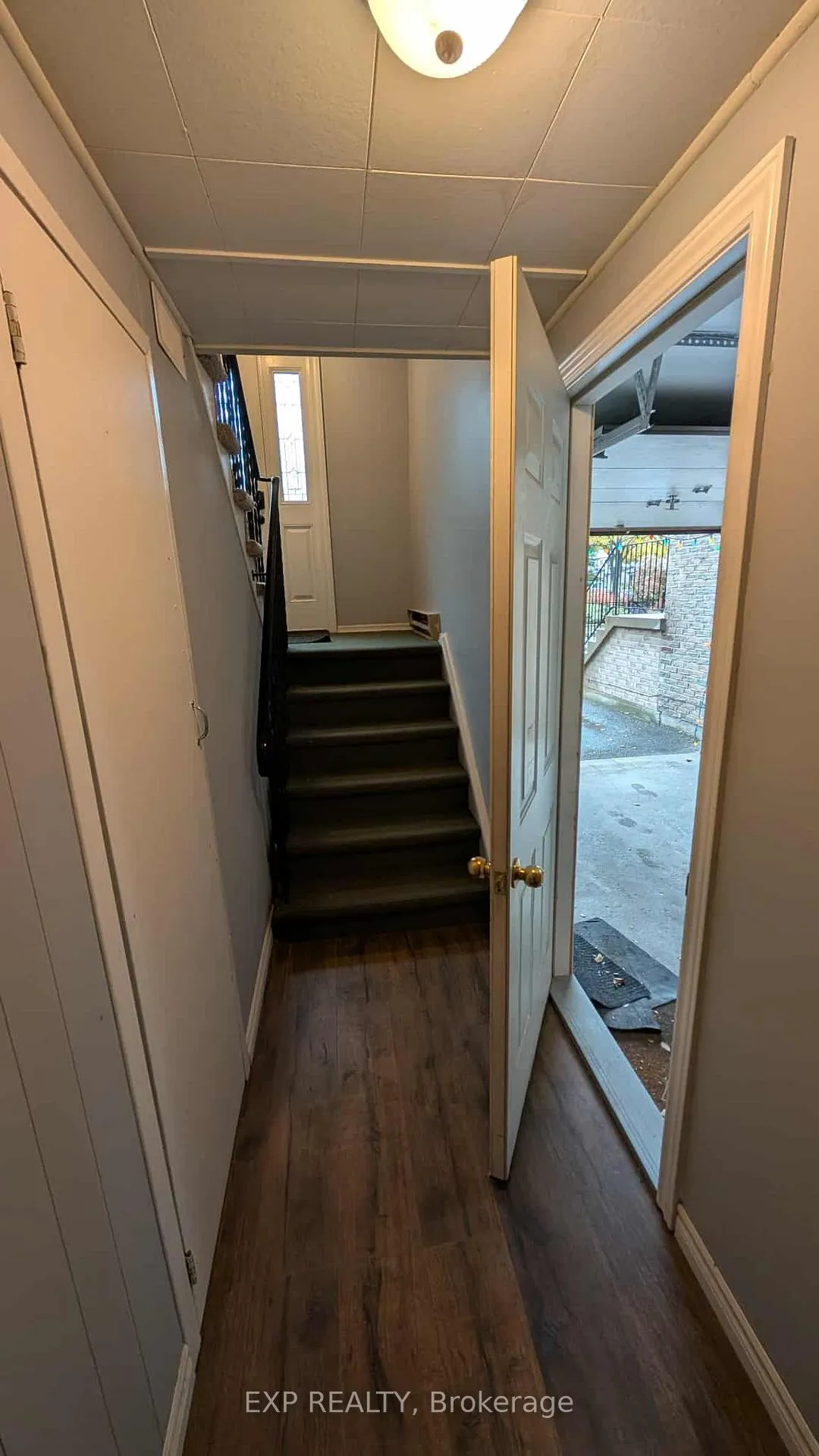 Photo 25 of Unit 33, 350 Camelot Court, Oshawa, Eastdale — HOMEH
