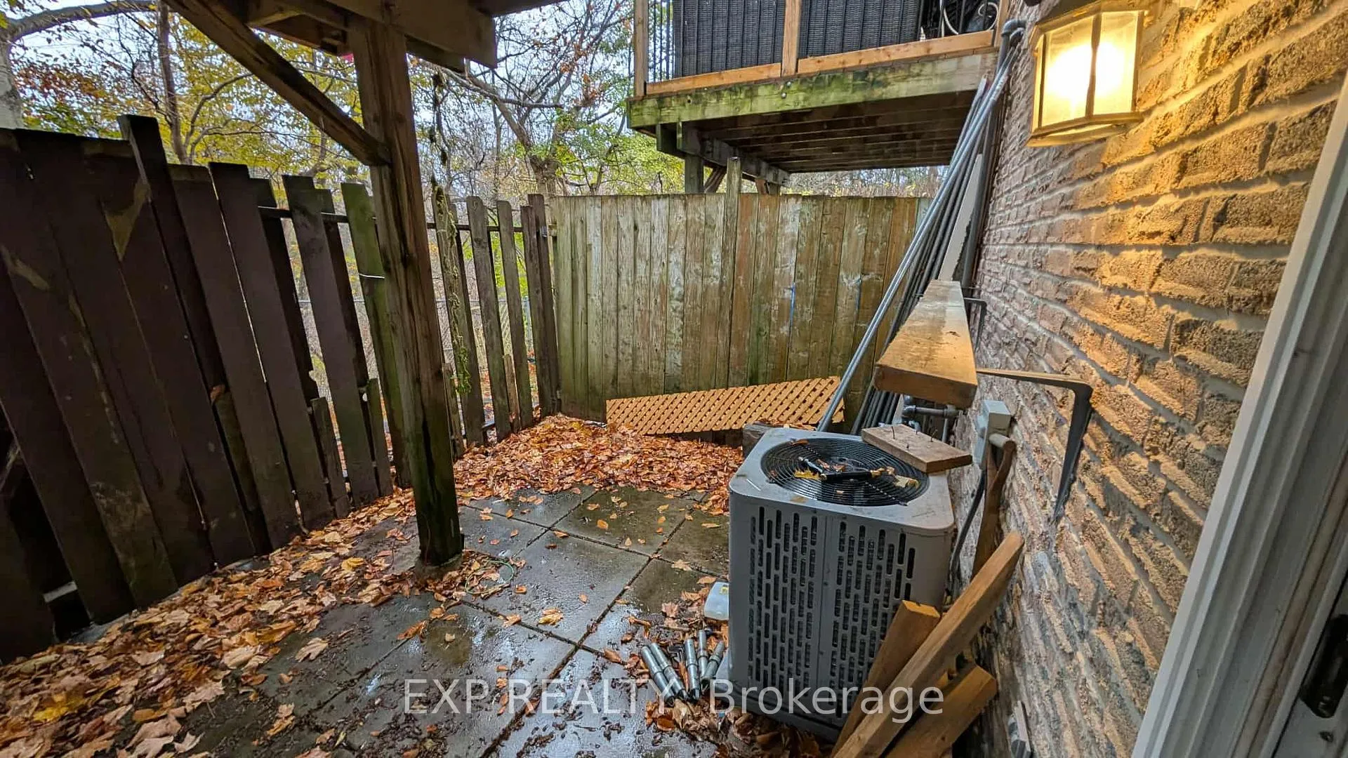 Photo 30 of Unit 33, 350 Camelot Court, Oshawa, Eastdale — HOMEH