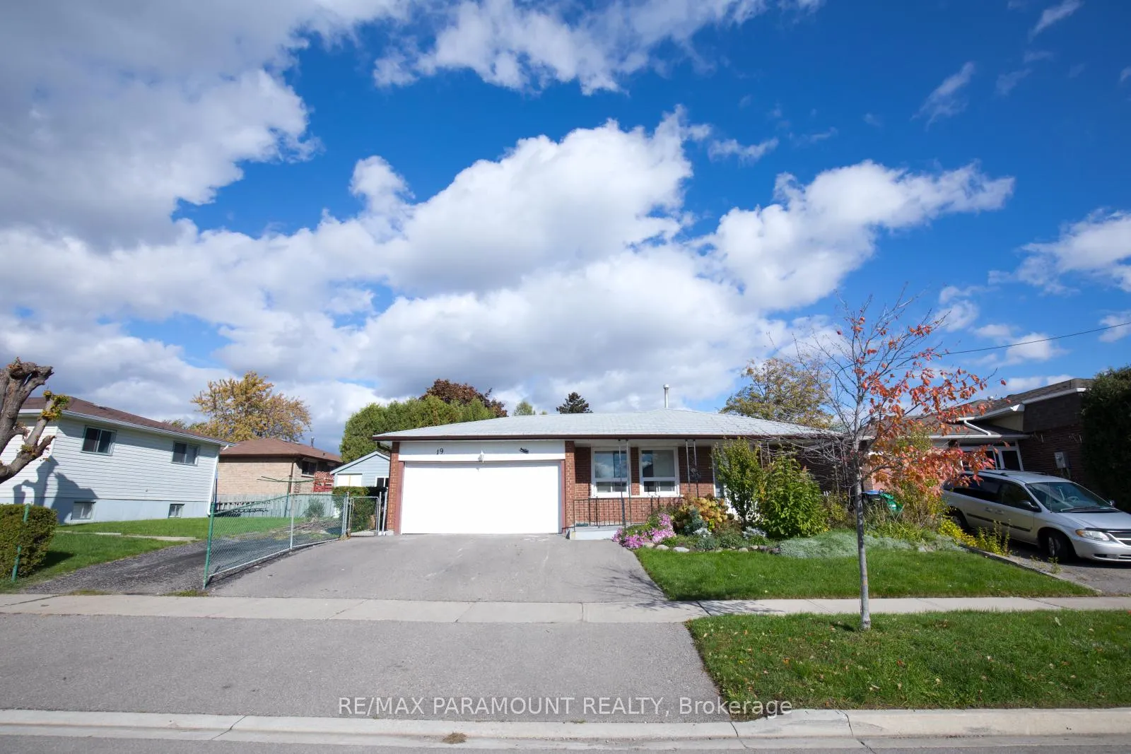 Front of Unit Upper, 19 Horne Drive