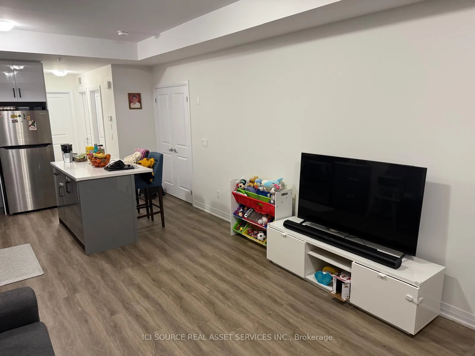 Photo 4 of Unit 101, 2635 William Jackson Drive, Pickering, Duffin Heights — HOMEH