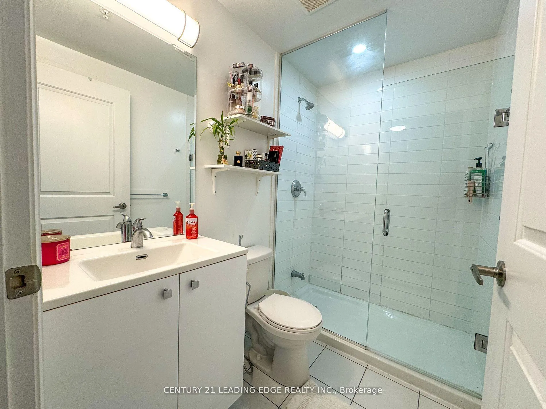Photo 9 of Unit 706, 3655 kingston Road, Scarborough, Scarborough Village — HOMEH