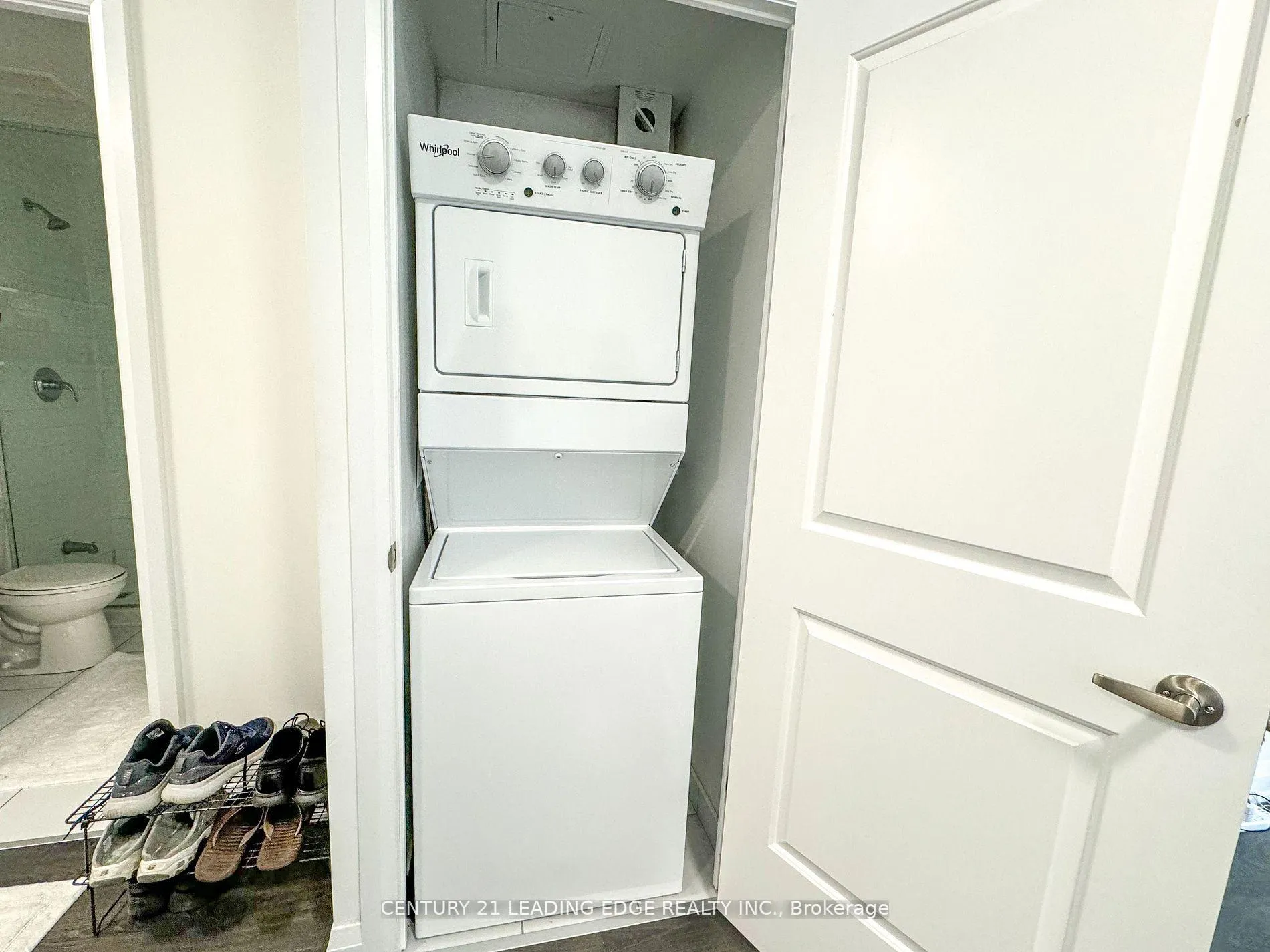 Photo 10 of Unit 706, 3655 kingston Road, Scarborough, Scarborough Village — HOMEH