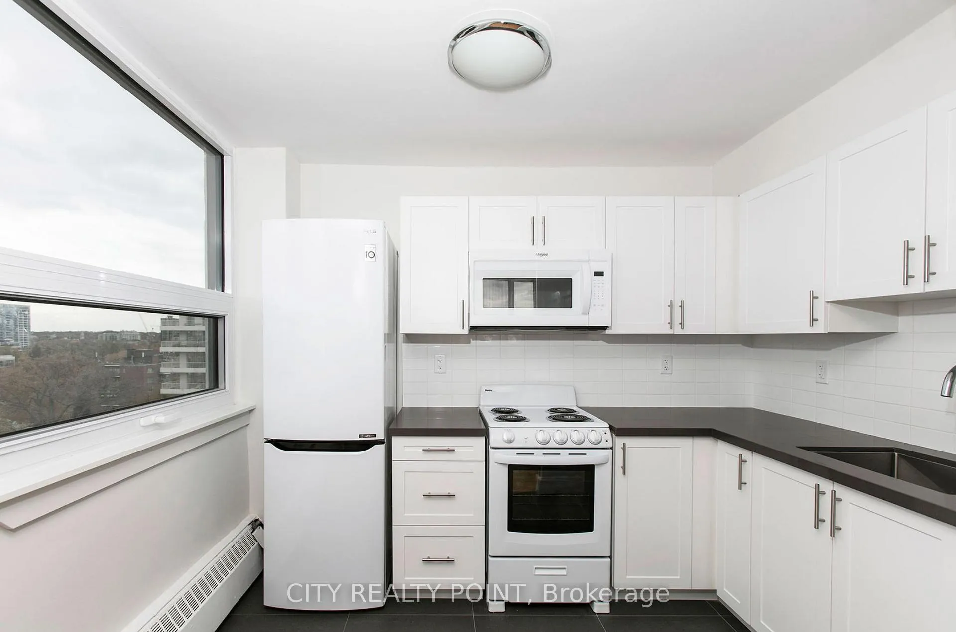 Photo 12 of Unit 503, 485 Huron Street, Toronto, The Annex — HOMEH