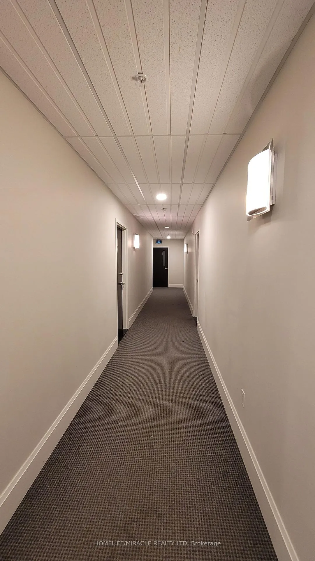 Photo 6 of Unit 422, 118 king Street E, Hamilton, Beasley — HOMEH