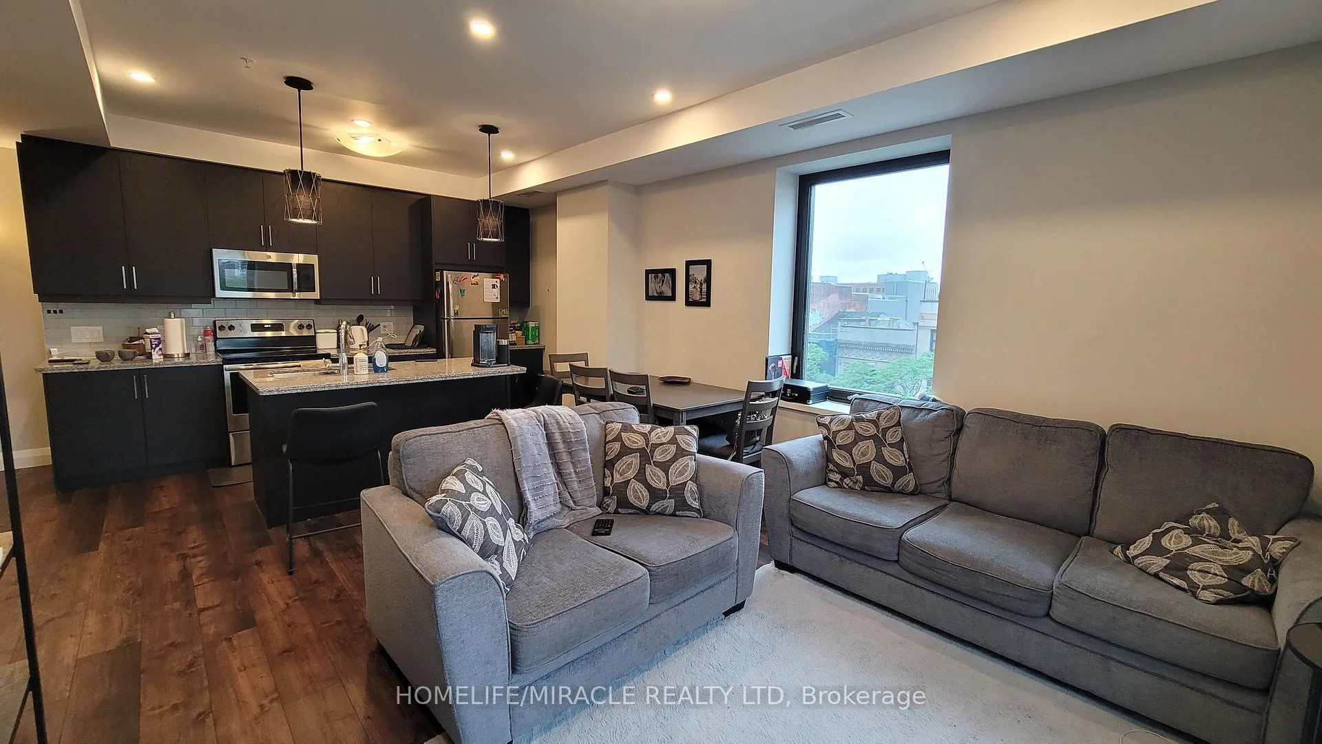 Photo 17 of Unit 422, 118 king Street E, Hamilton, Beasley — HOMEH