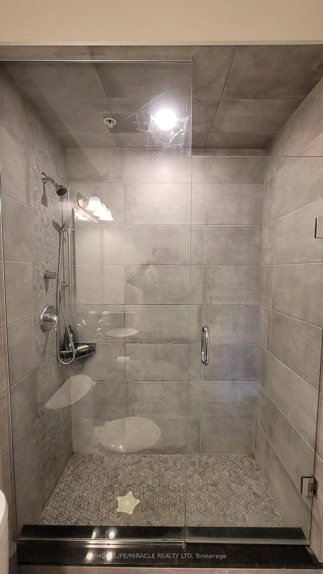 Photo 23 of Unit 422, 118 king Street E, Hamilton, Beasley — HOMEH