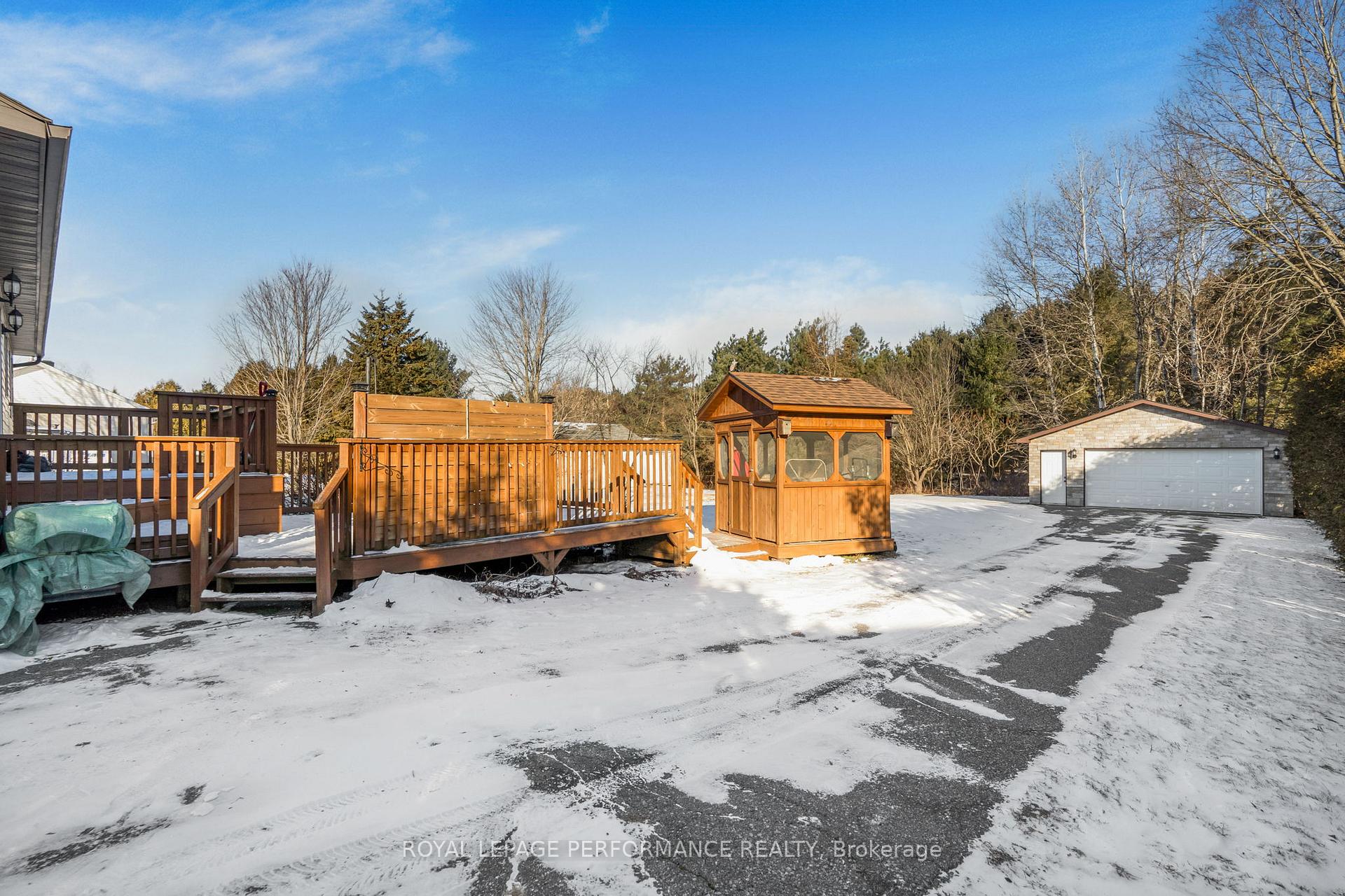 Photo 30 of 1073 Greenlane Road W, Champlain, Champlain Twp — HOMEH