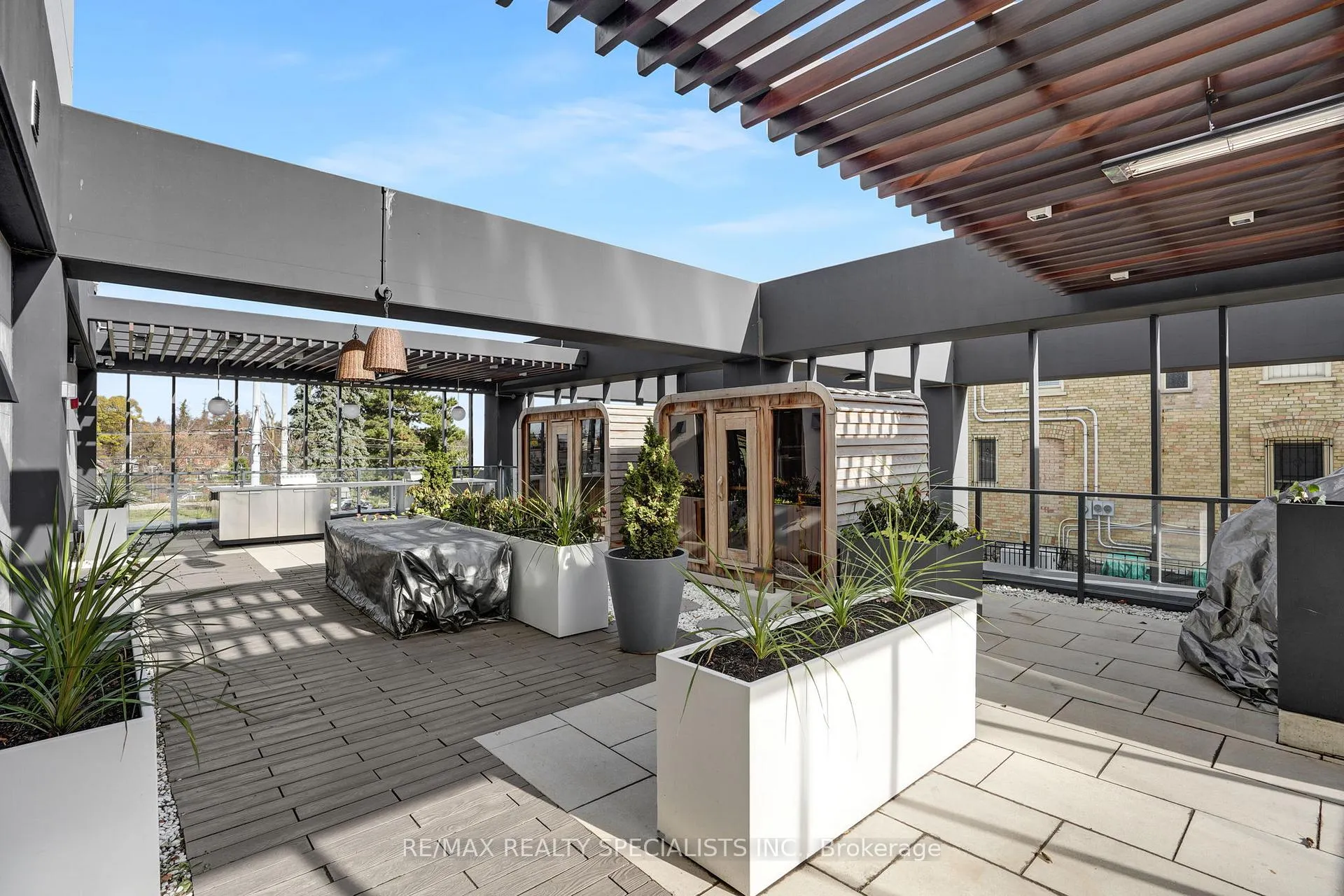 Photo 22 of Unit 1611, 741 King Street W, Kitchener — HOMEH
