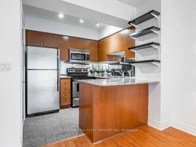 Photo 2 of Unit 901, 8 Scollard Street, Toronto, The Annex — HOMEH