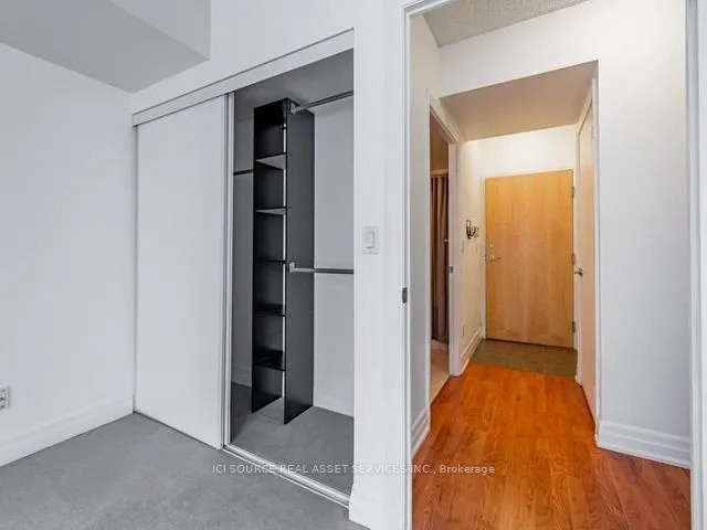 Photo 14 of Unit 901, 8 Scollard Street, Toronto, The Annex — HOMEH