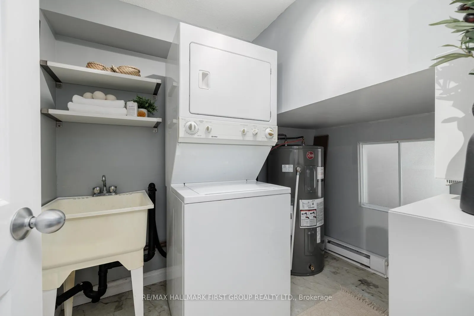 Photo 29 of Unit 9, 4 Paradise Boulevard, Ramara, Brechin — HOMEH