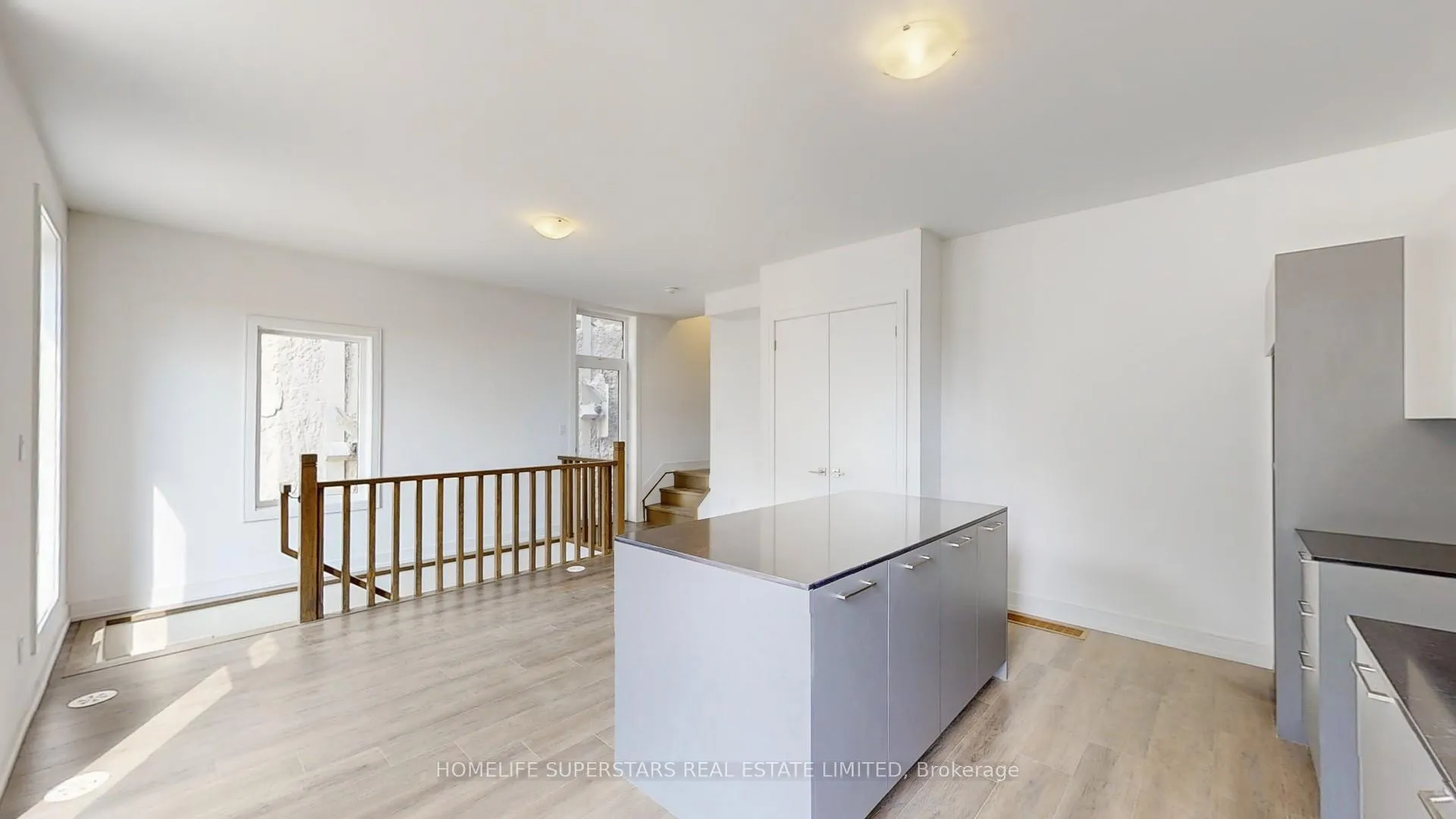 Photo 43 of 61 Desiree Place, Caledon, Bolton West — HOMEH