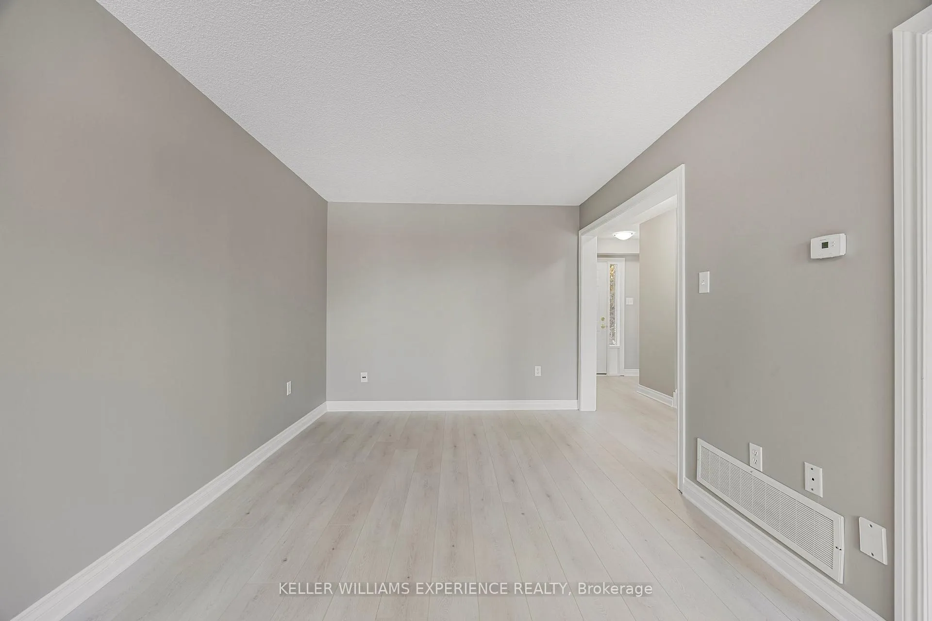 Photo 8 of Unit #14, 120 D'Ambrosio Drive, Barrie, Painswick North — HOMEH