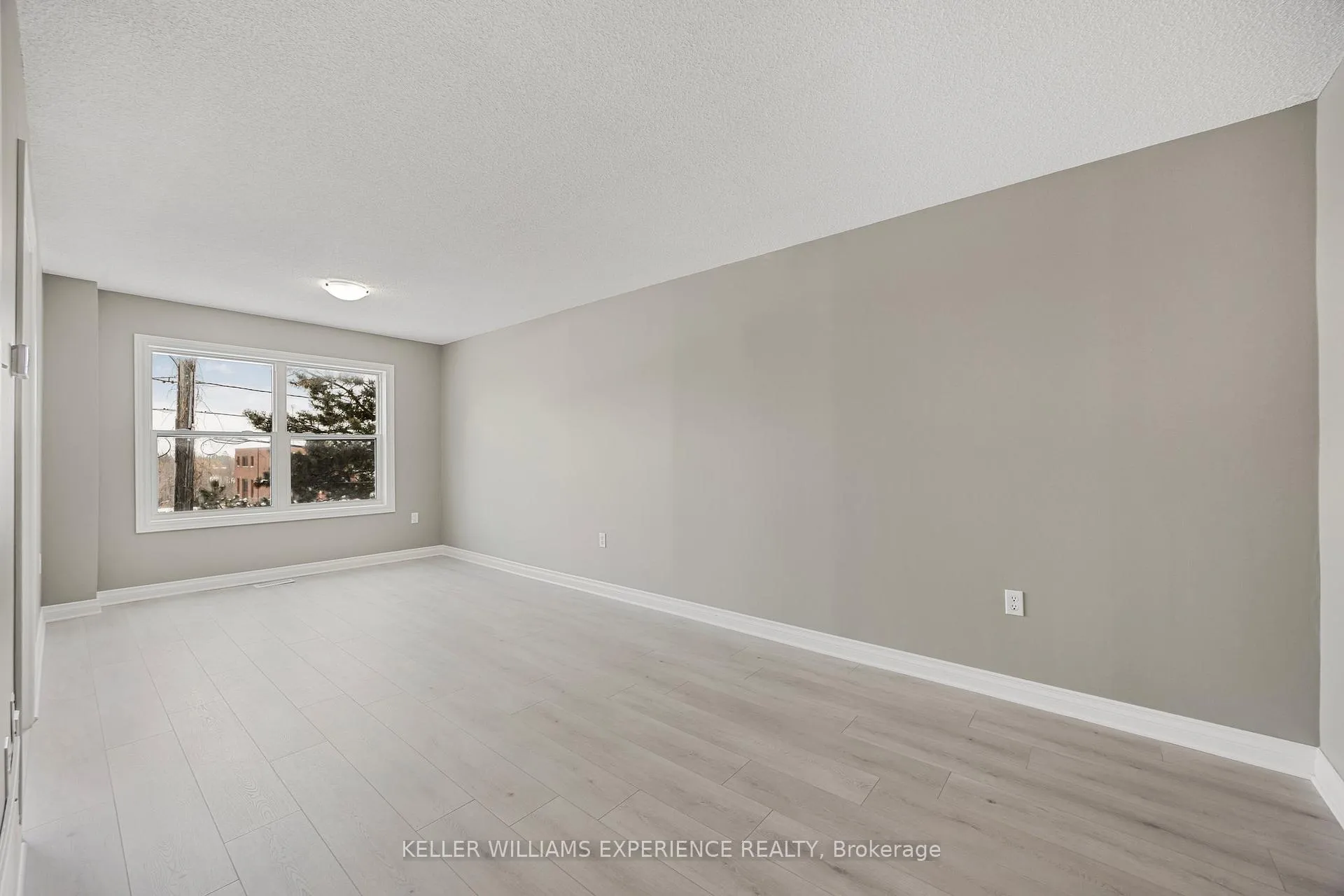 Photo 14 of Unit #14, 120 D'Ambrosio Drive, Barrie, Painswick North — HOMEH