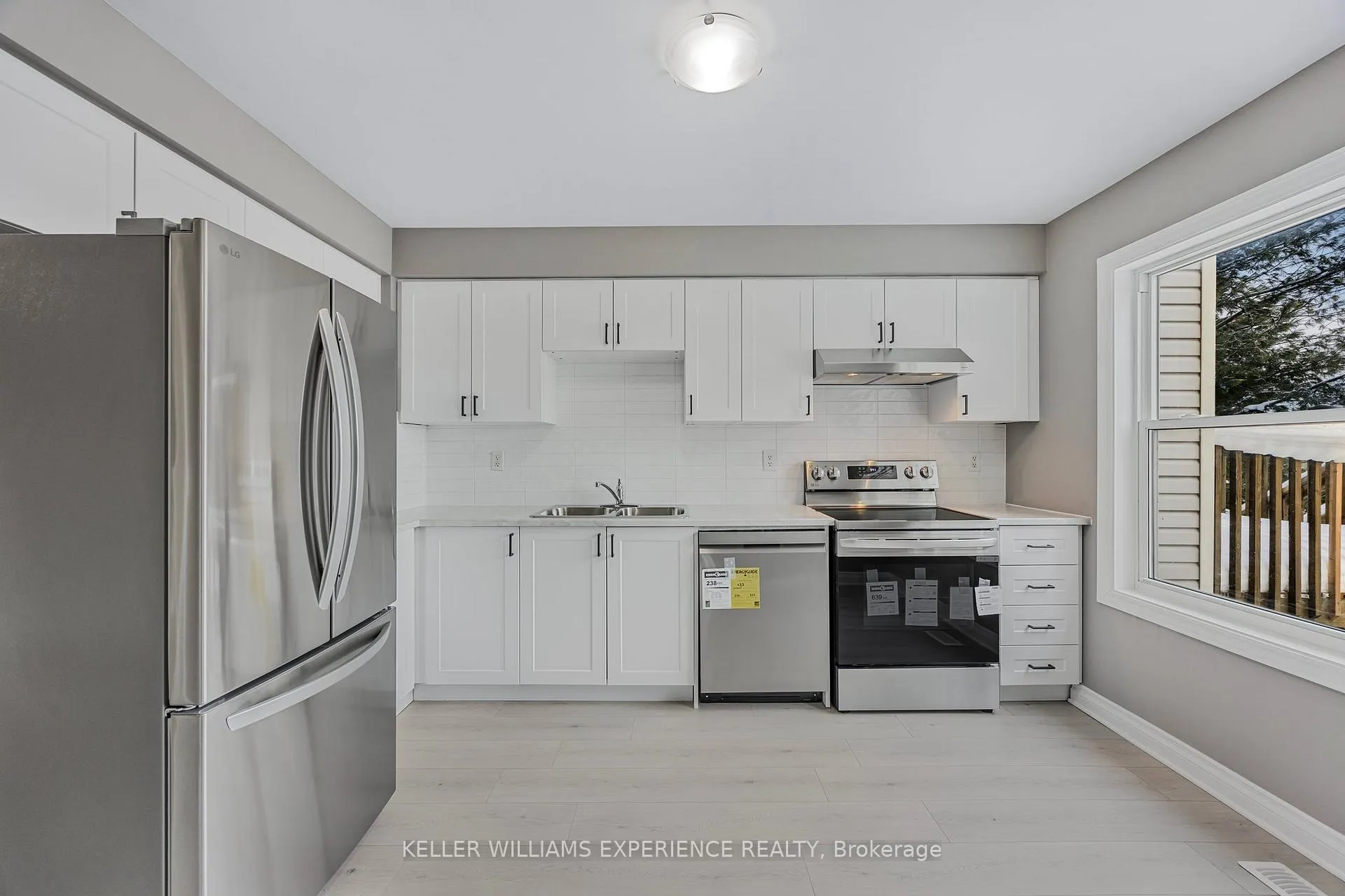 Photo 19 of Unit #14, 120 D'Ambrosio Drive, Barrie, Painswick North — HOMEH