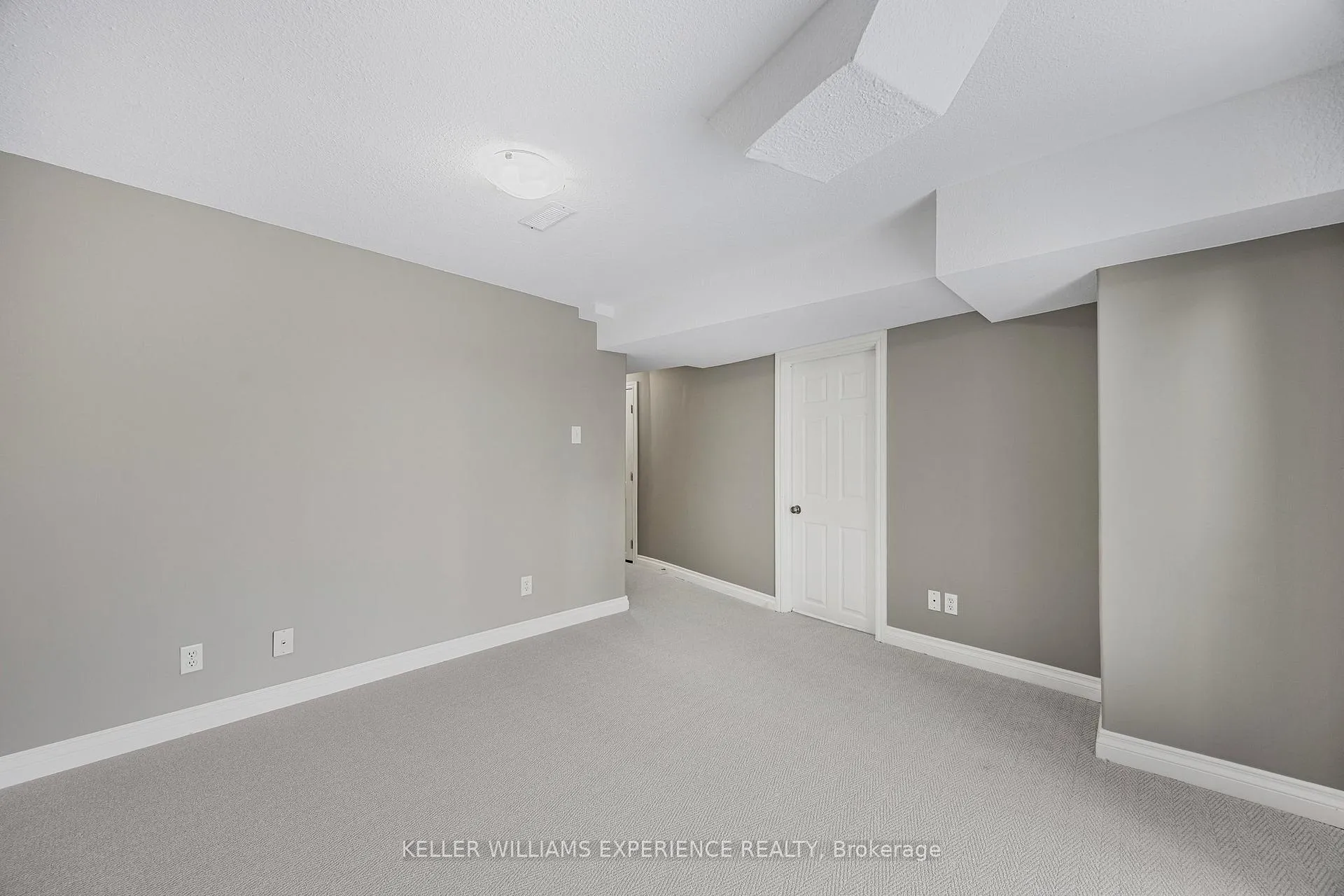 Photo 32 of Unit #14, 120 D'Ambrosio Drive, Barrie, Painswick North — HOMEH