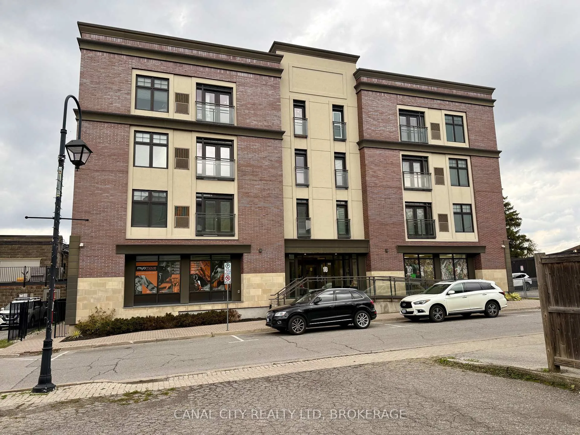 Photo 1 of Unit 404, 10 Albert Street E, Thorold, Thorold Downtown — HOMEH