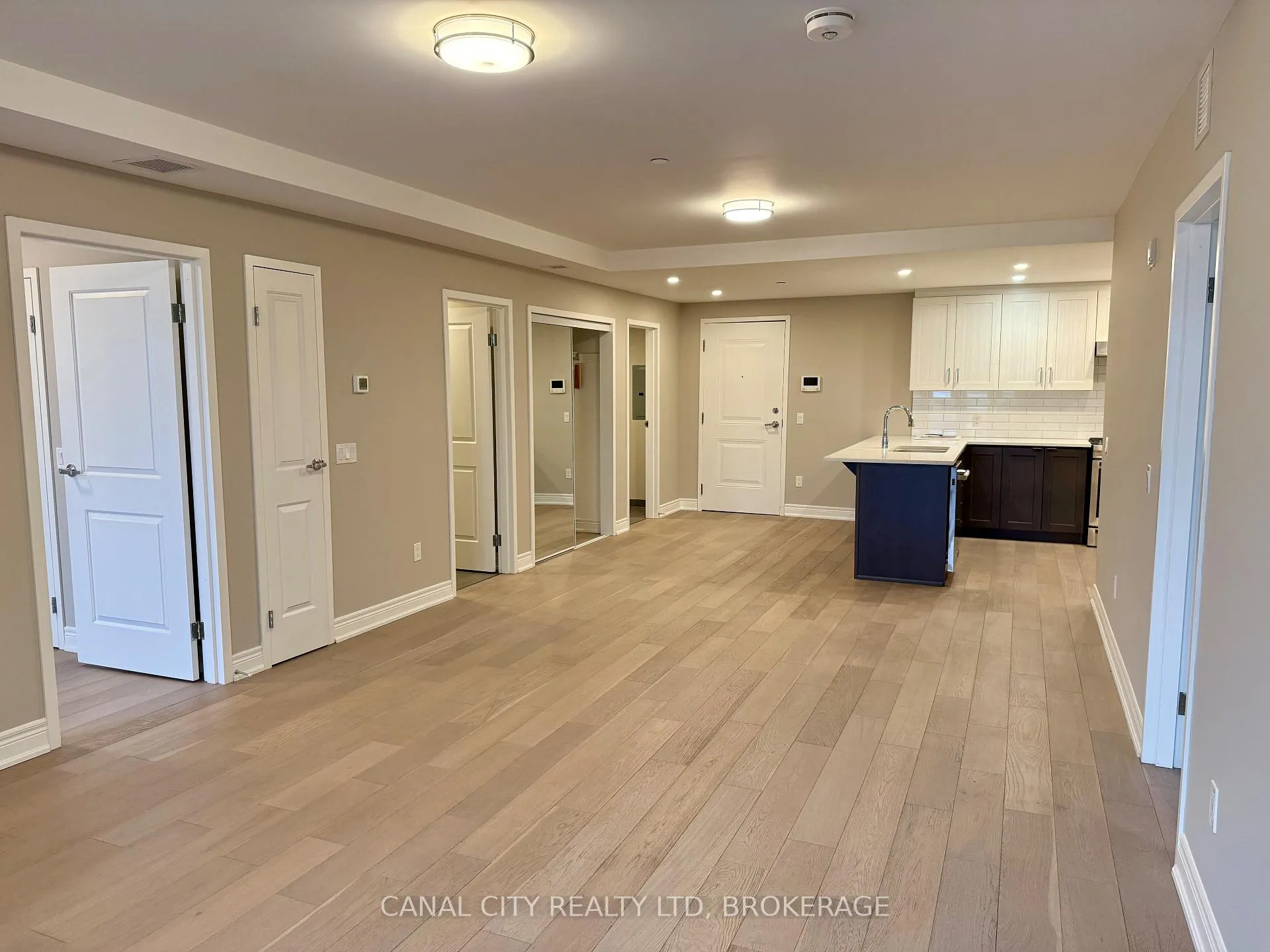 Photo 6 of Unit 404, 10 Albert Street E, Thorold, Thorold Downtown — HOMEH