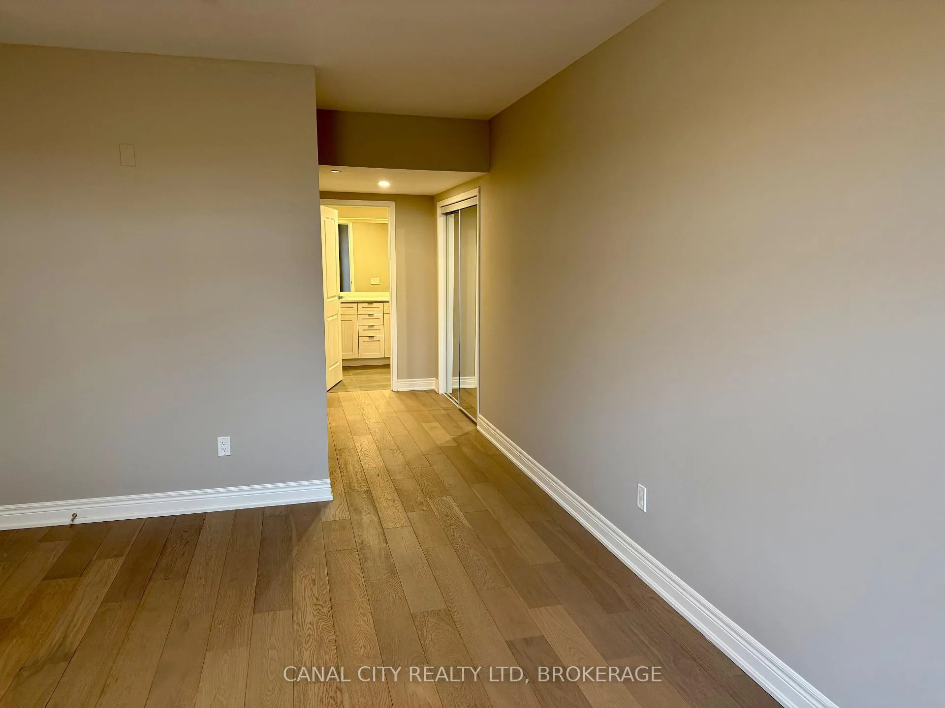 Photo 11 of Unit 404, 10 Albert Street E, Thorold, Thorold Downtown — HOMEH